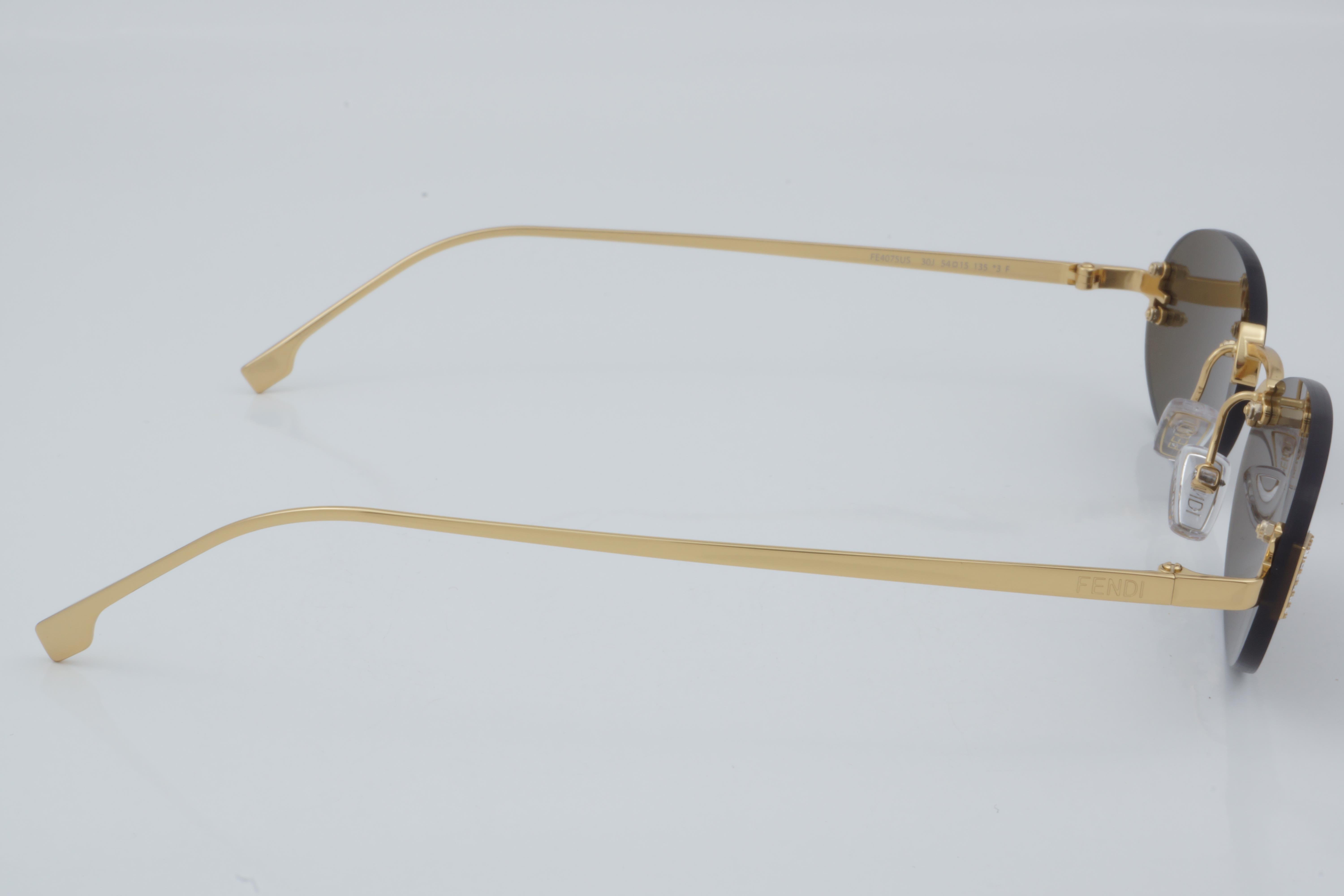 Fendi FE 4075US 30J 54 - 01 Güneş Gözlüğü