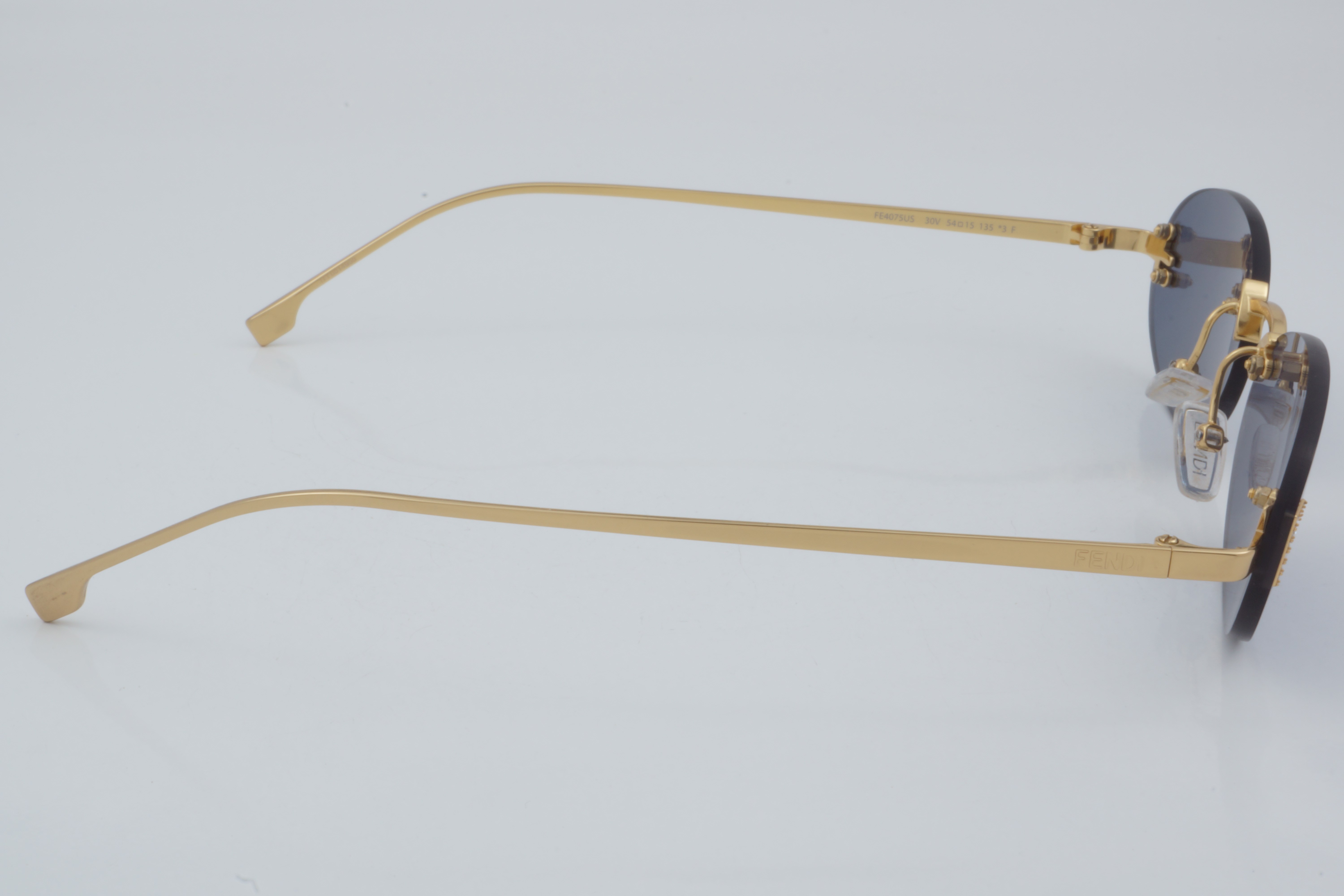 Fendi FE 4075US 30V 54 - 01 Güneş Gözlüğü