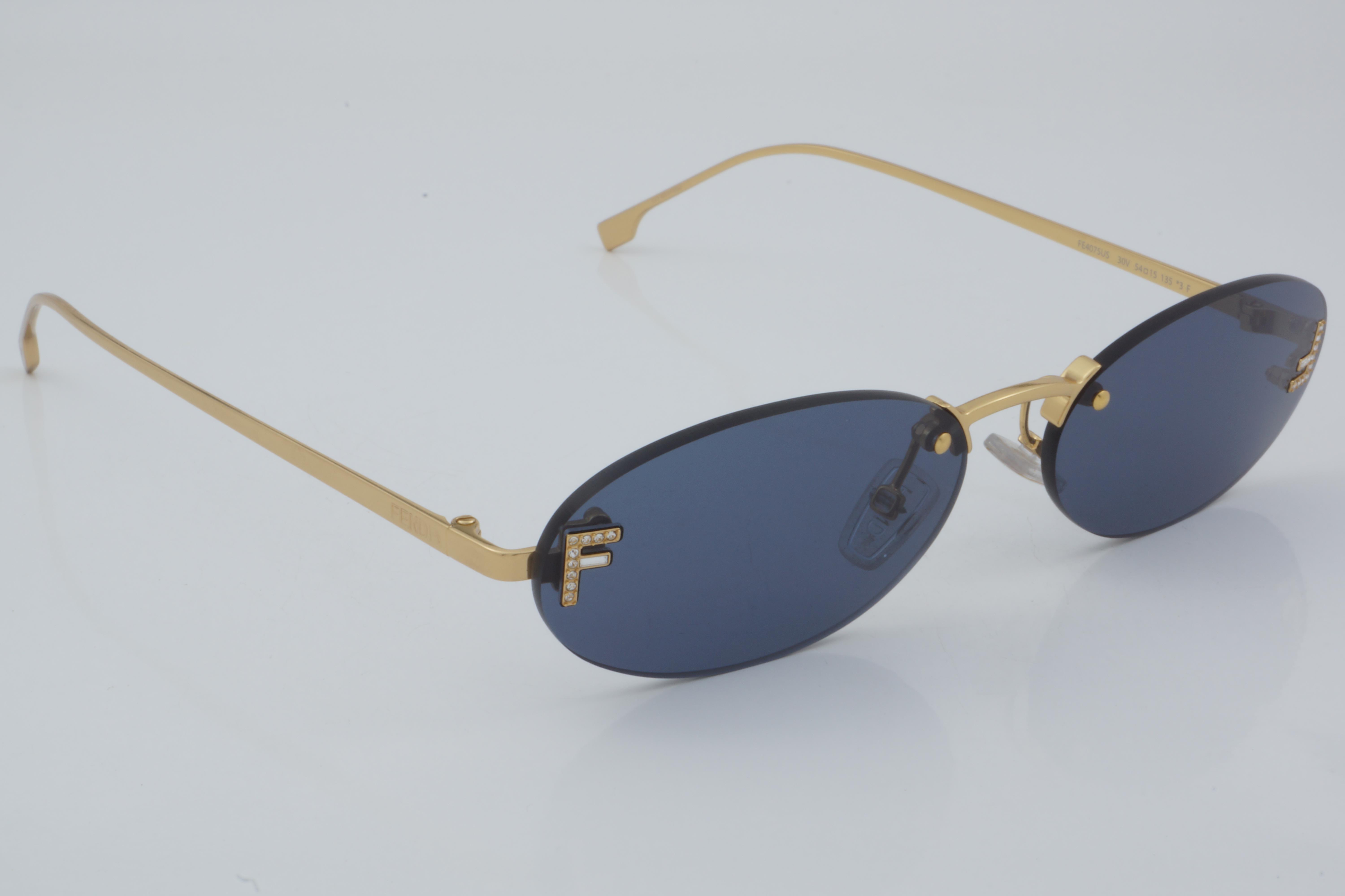 Fendi FE 4075US 30V 54 - 01 Güneş Gözlüğü