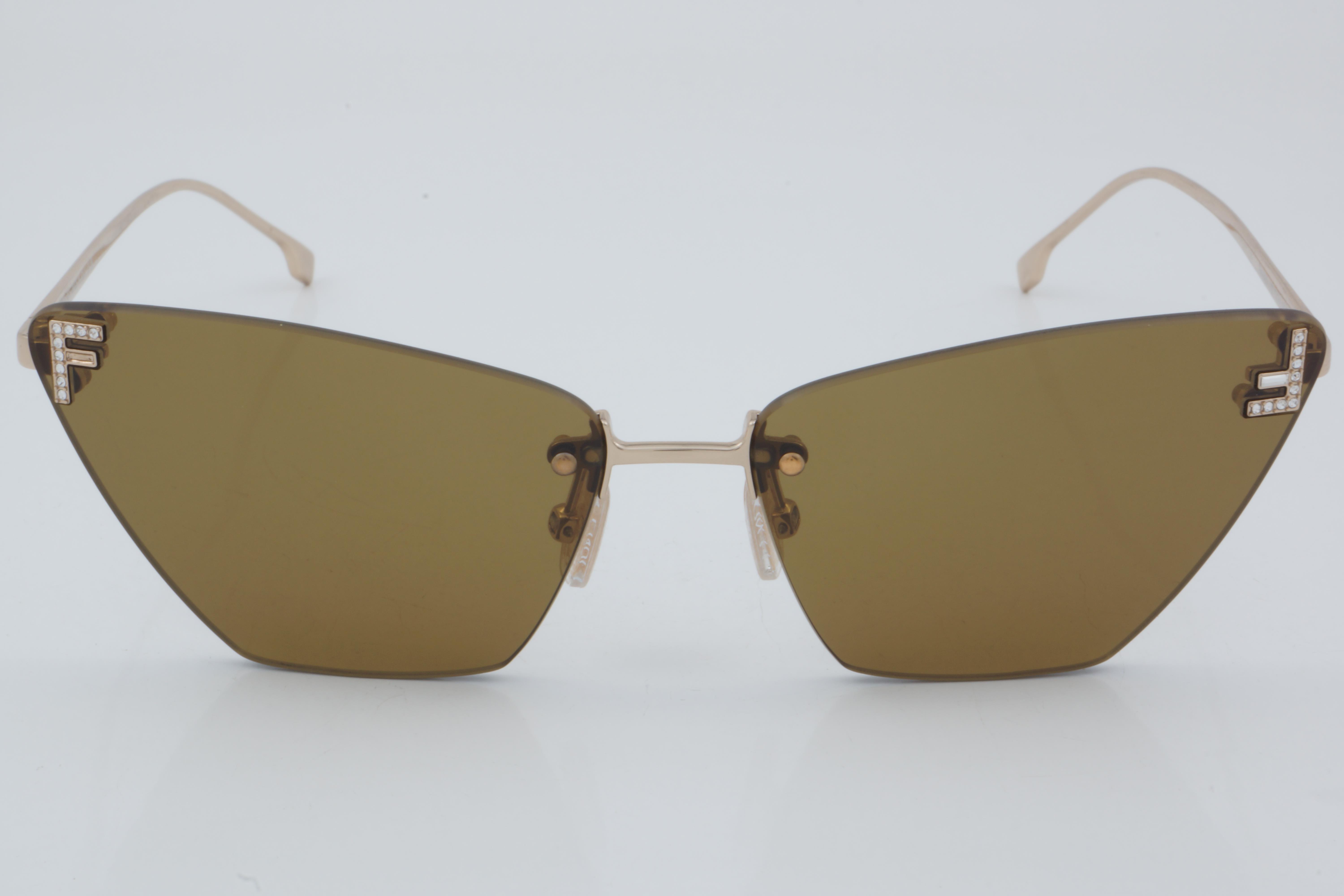 Fendi FE 4160US 28E 57 - 01 Güneş Gözlüğü