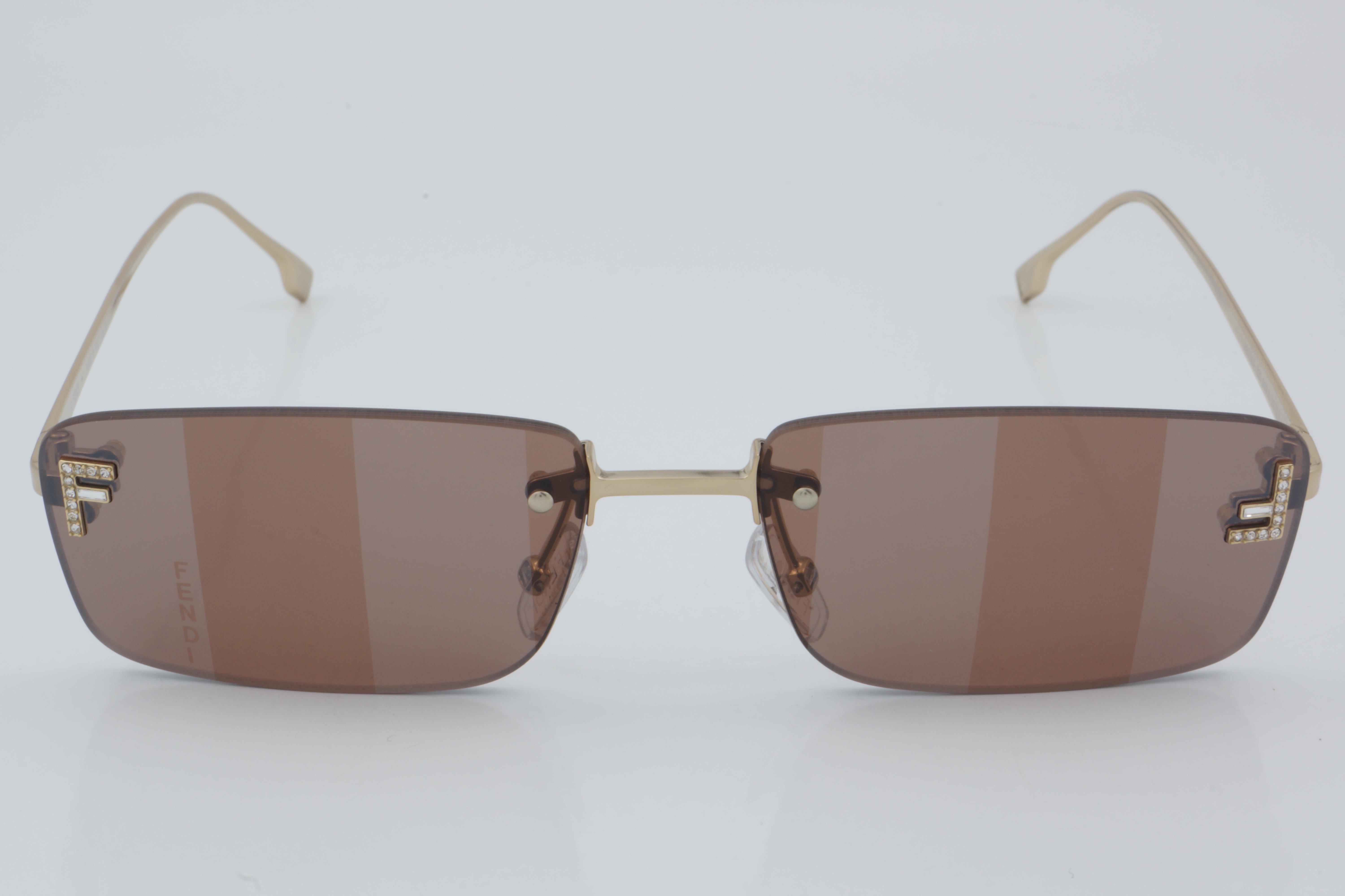 Fendi FE 4172US 32G 54 - 01 Güneş Gözlüğü