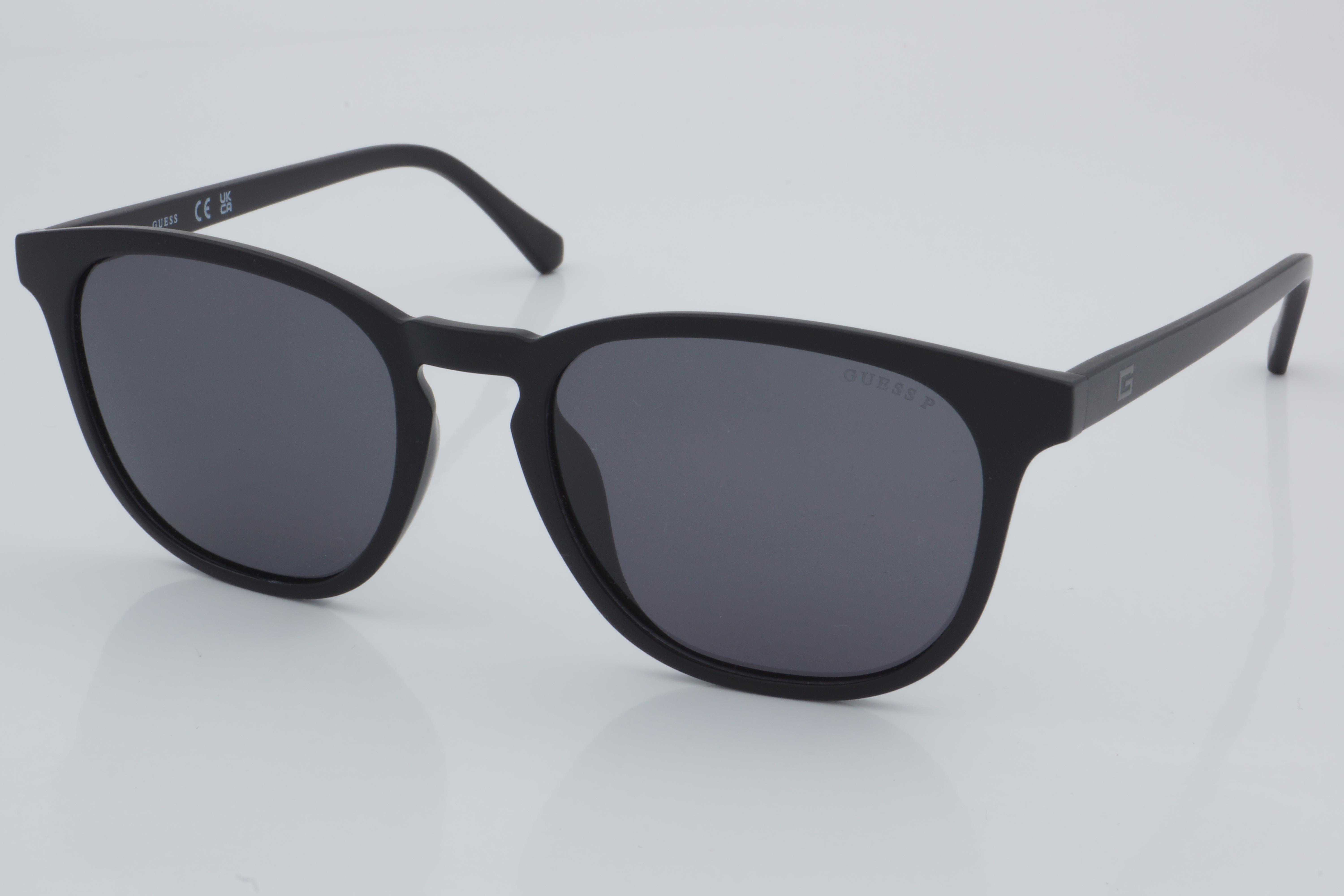 Guess GU 00061 02D 53 - 01 Güneş Gözlüğü