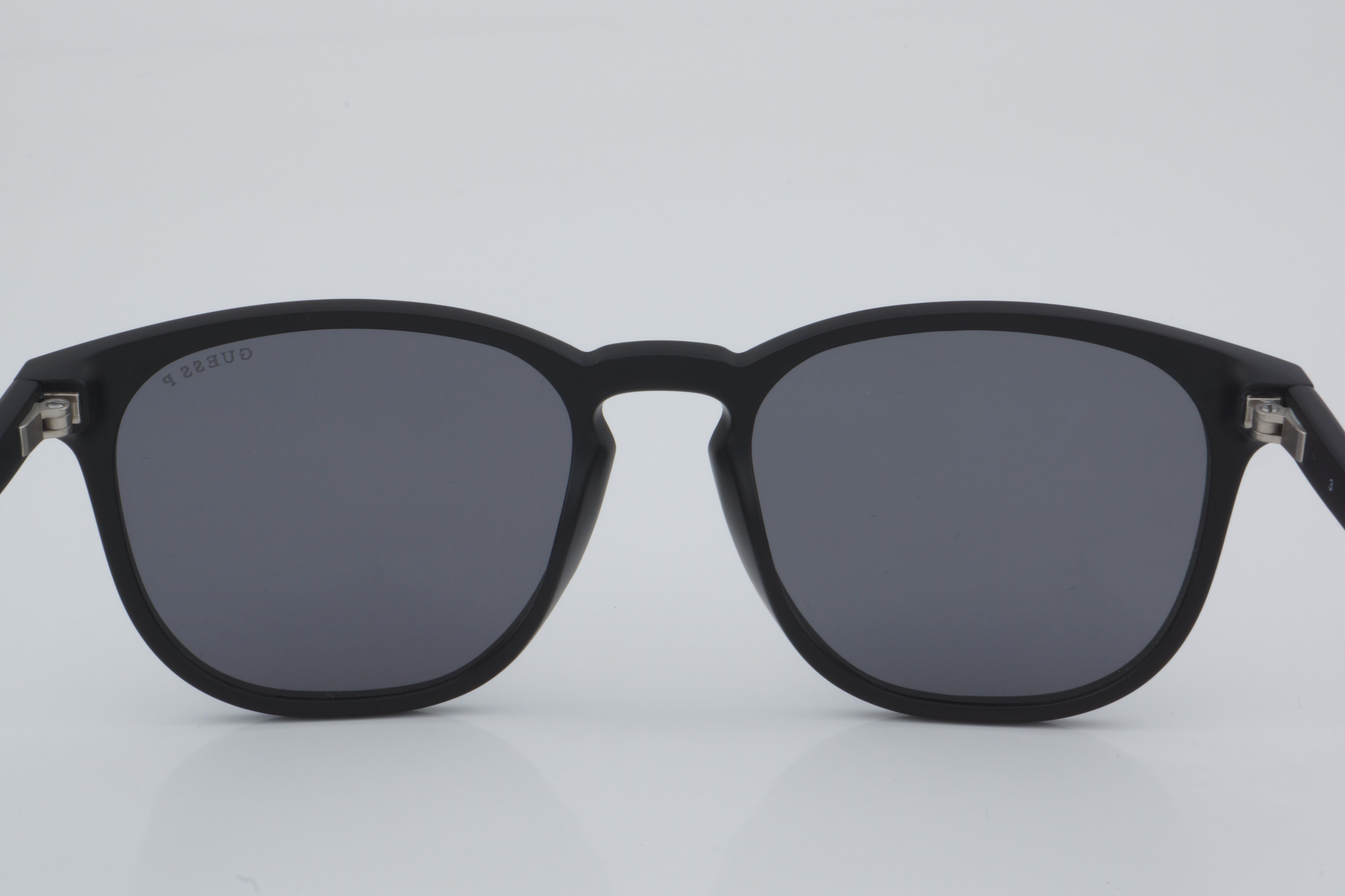 Guess GU 00061 02D 53 - 01 Güneş Gözlüğü