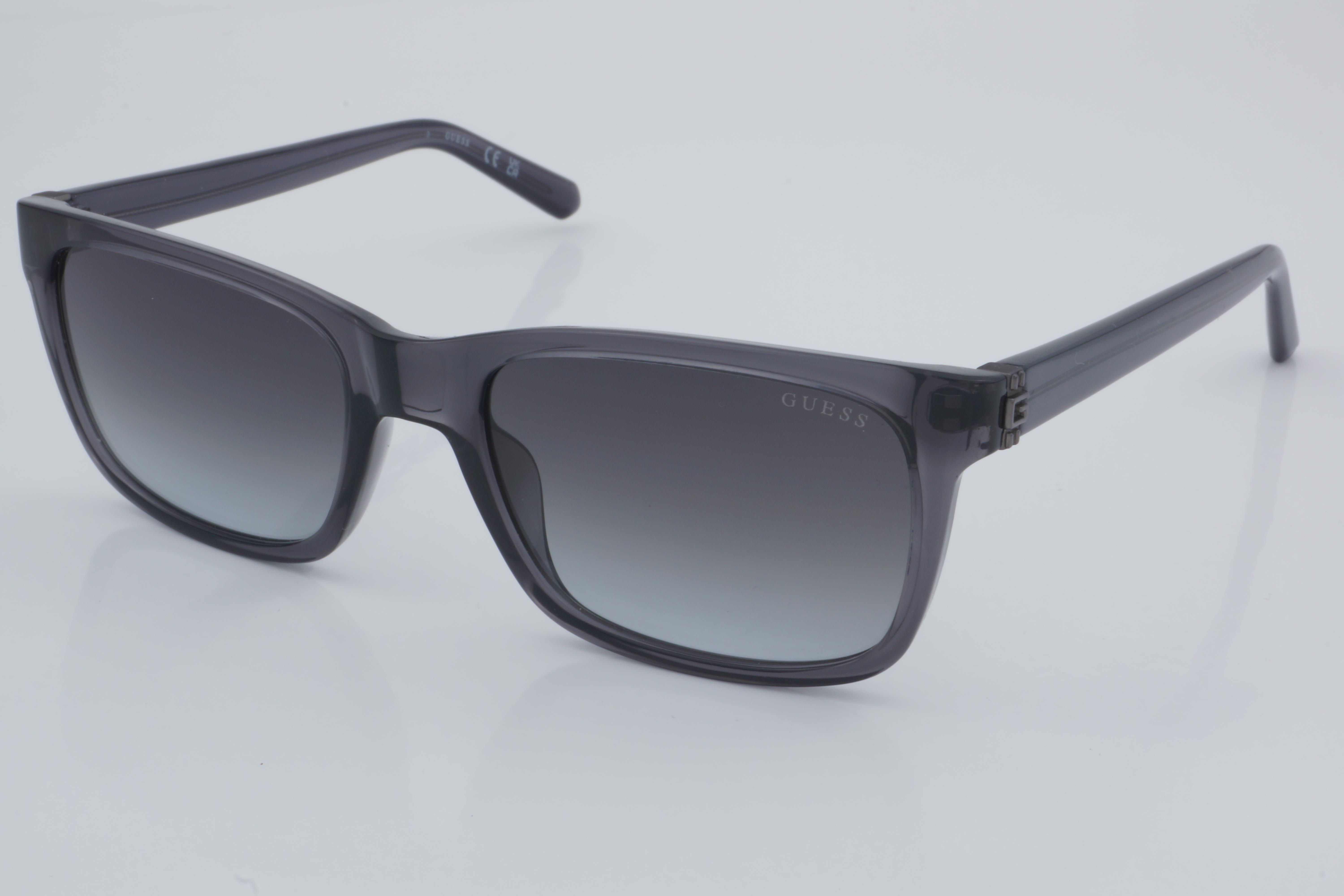 Guess GU 00066 20B 55 - 01 Güneş Gözlüğü