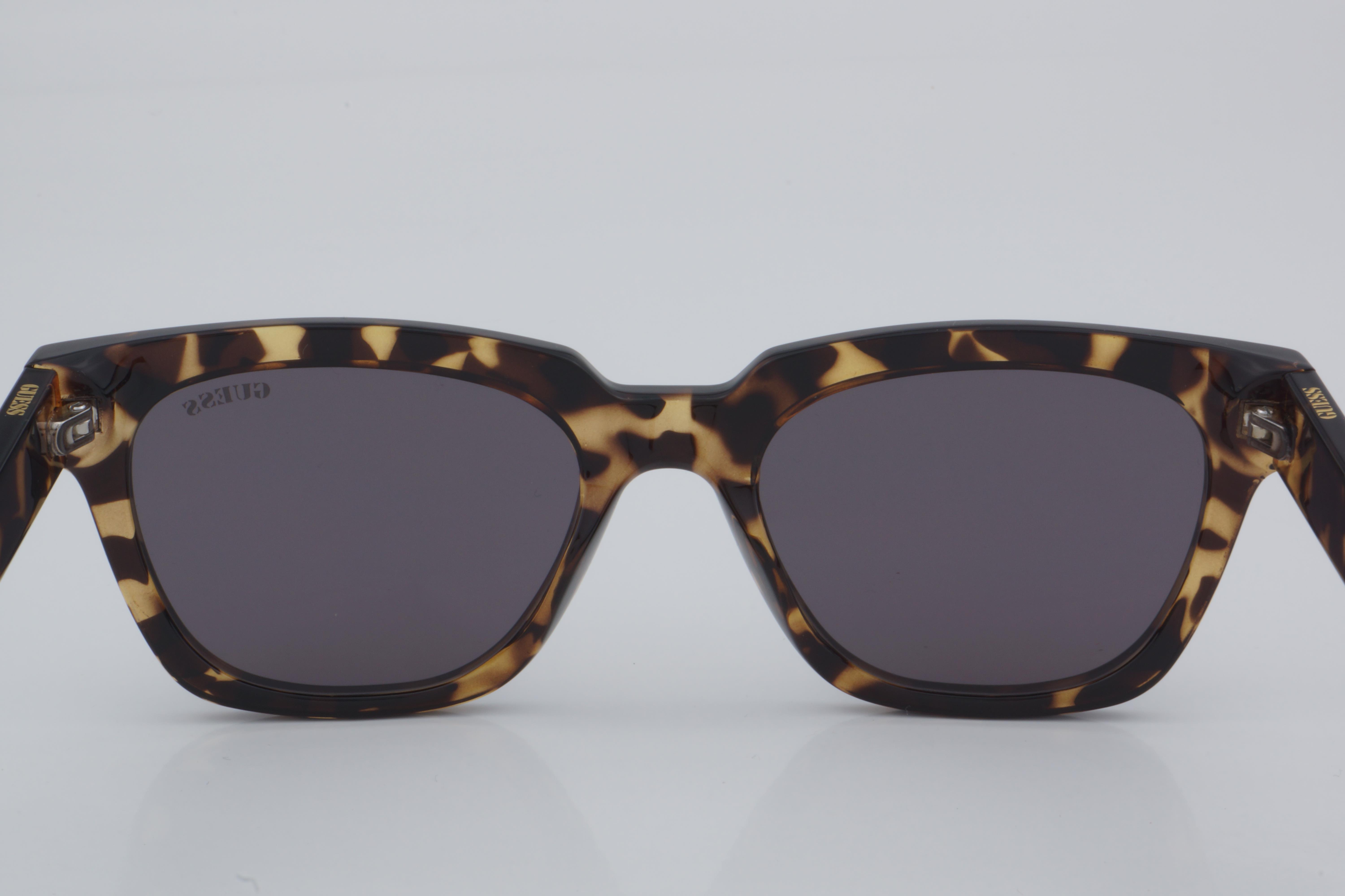 Guess GU 8265 52A 53 - 01 Güneş Gözlüğü