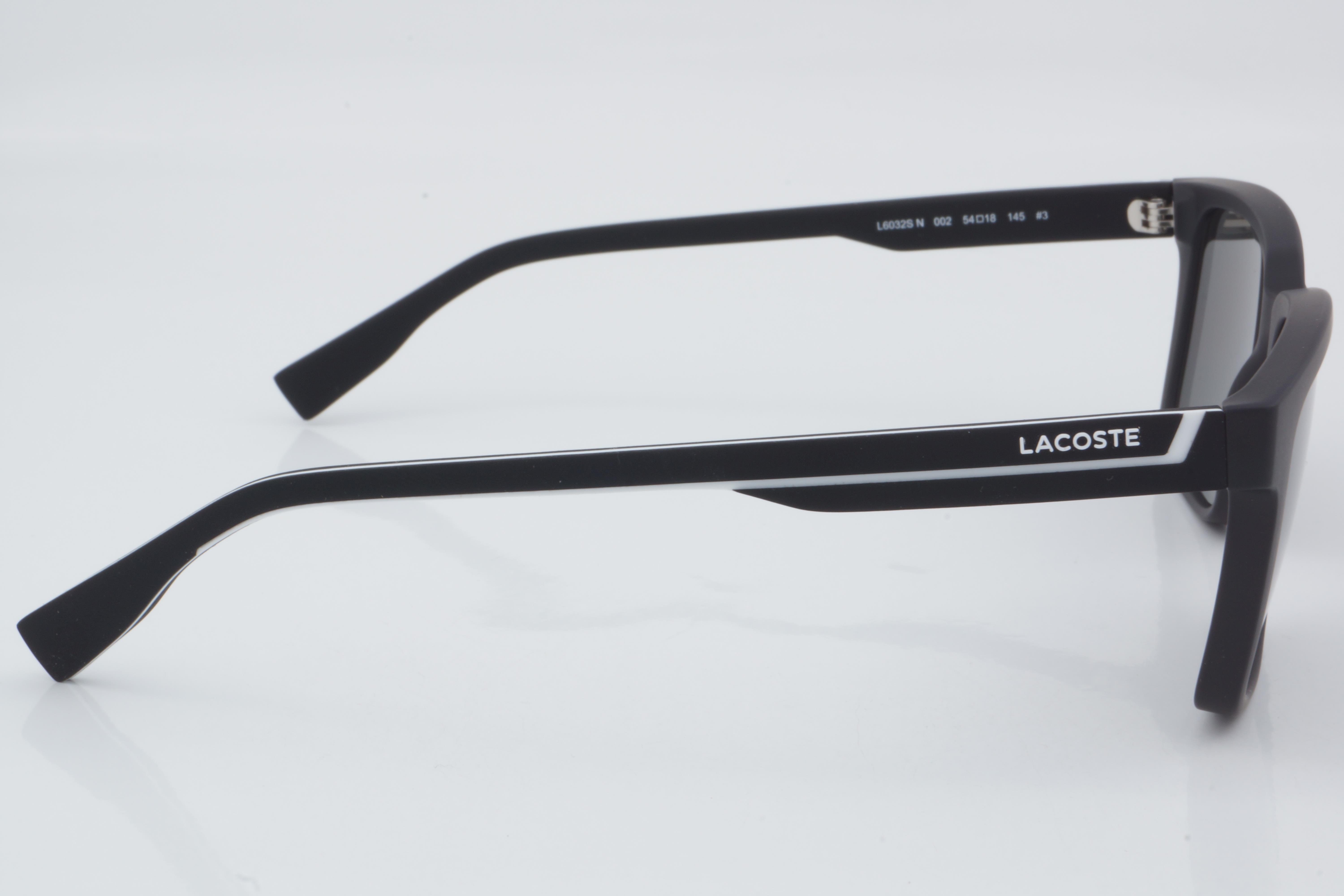 Lacoste L6032S N 002 54 - 01 Güneş Gözlüğü