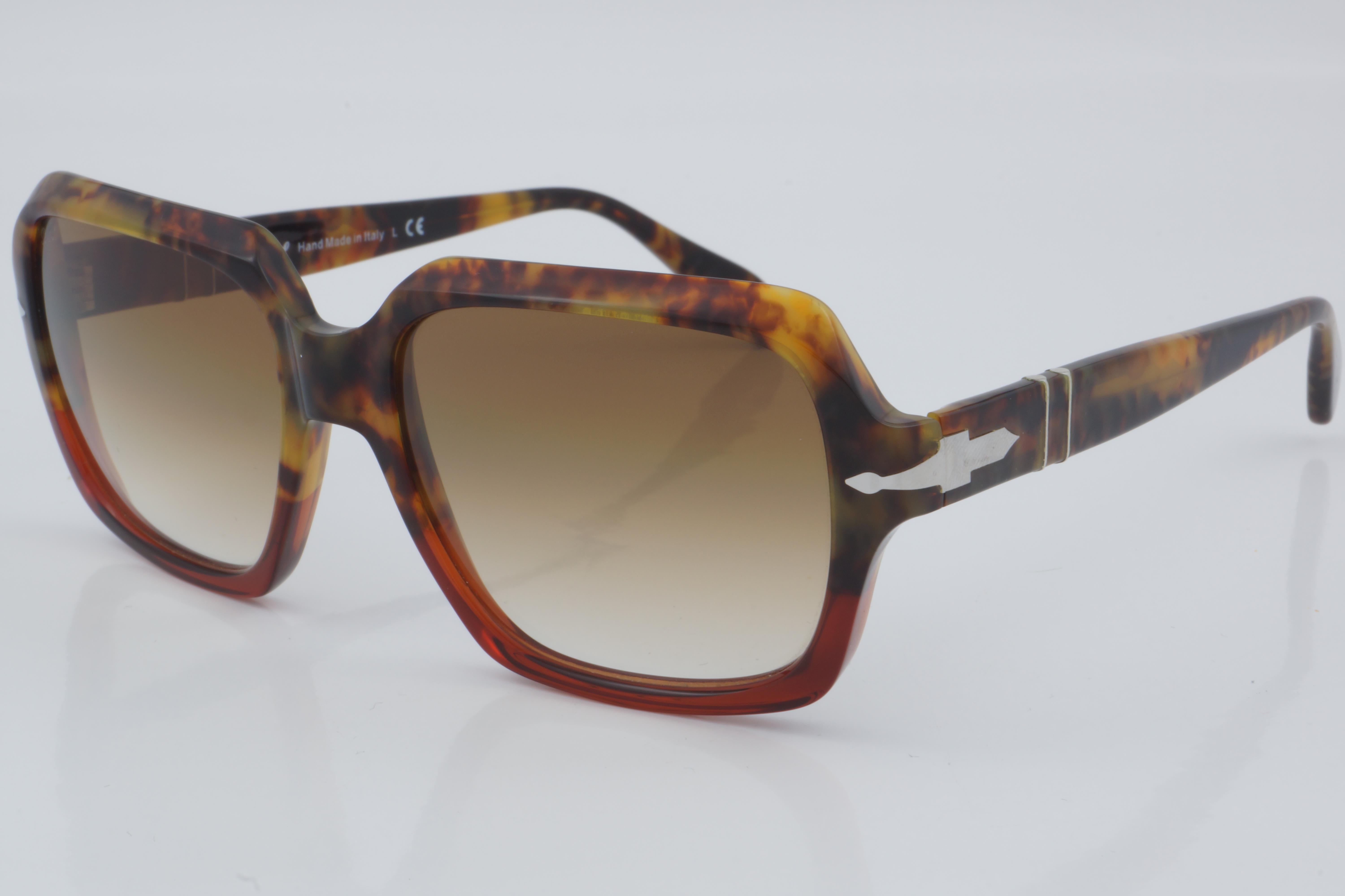 Persol PO 0581-S 1121/51 54 - 01 Güneş Gözlüğü