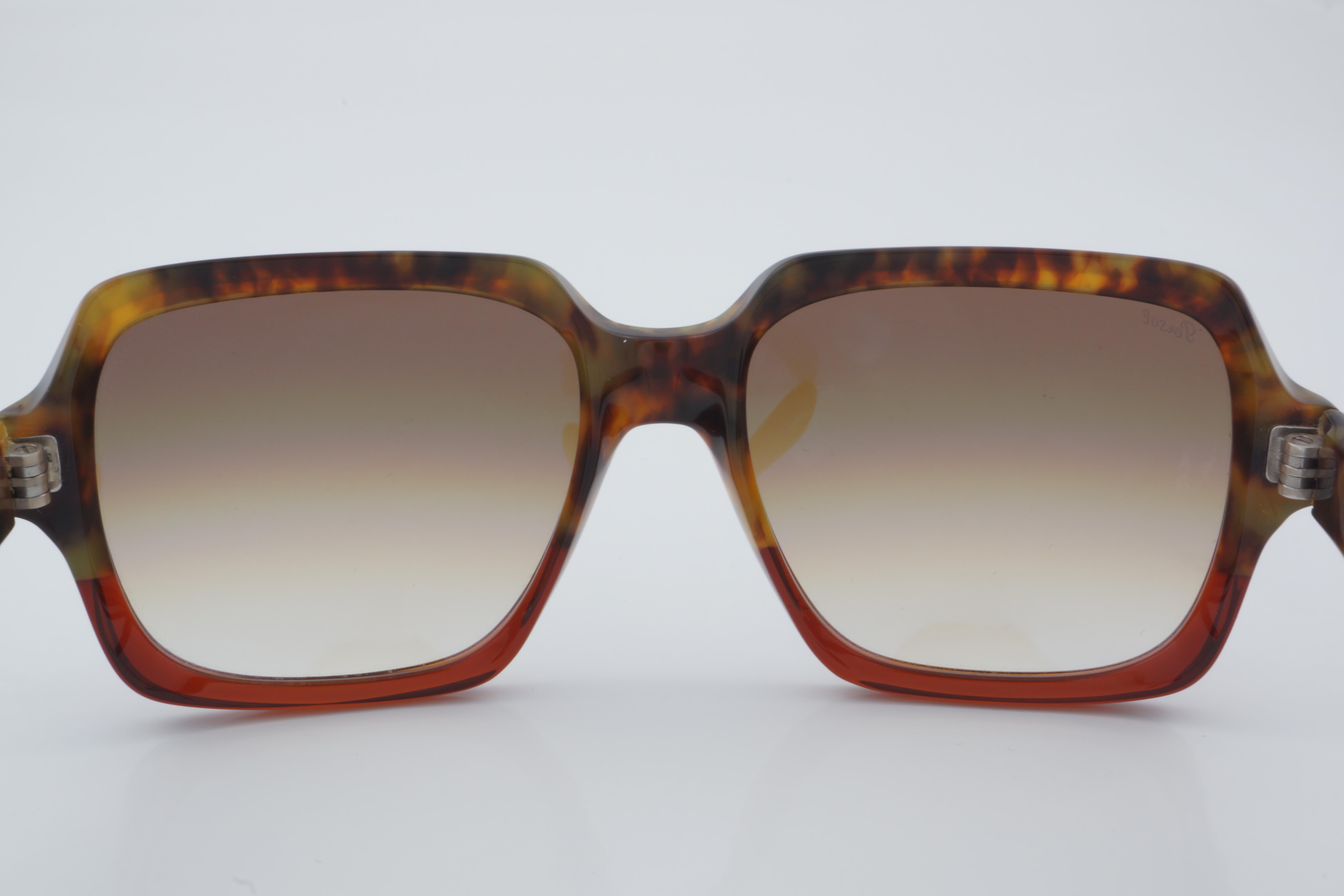 Persol PO 0581-S 1121/51 54 - 01 Güneş Gözlüğü