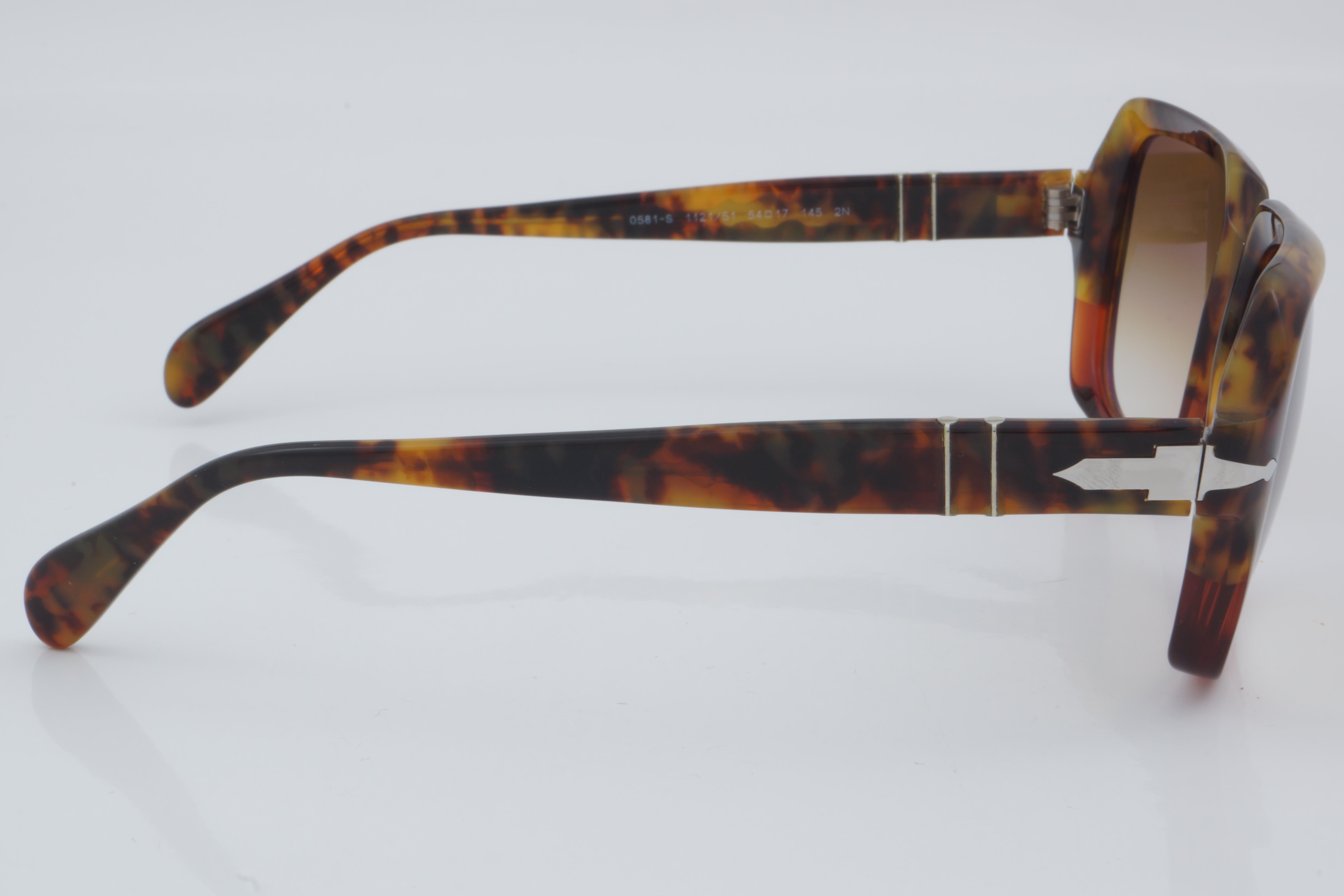 Persol PO 0581-S 1121/51 54 - 01 Güneş Gözlüğü