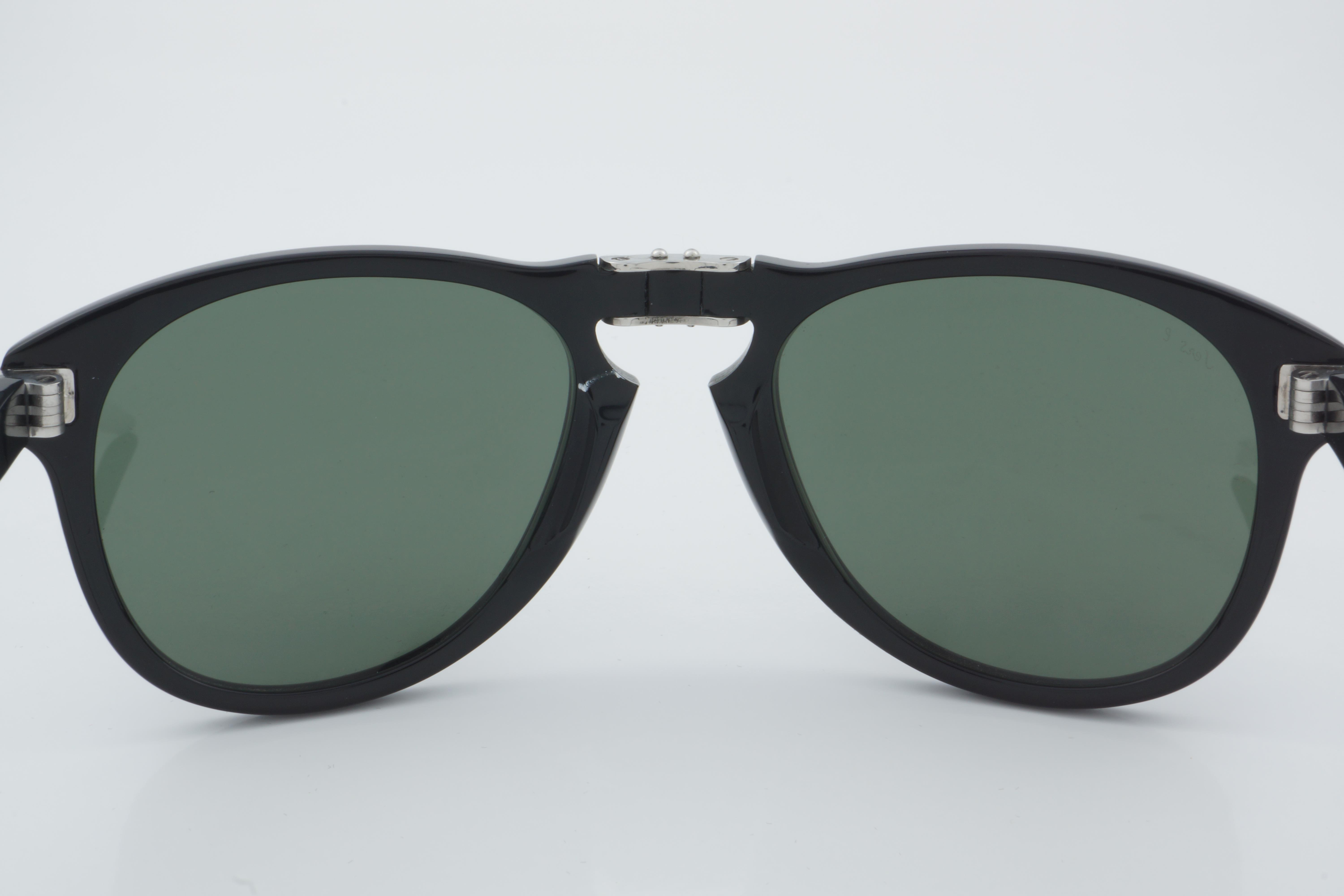 Persol PO 714 95/31 54 - 01 Güneş Gözlüğü