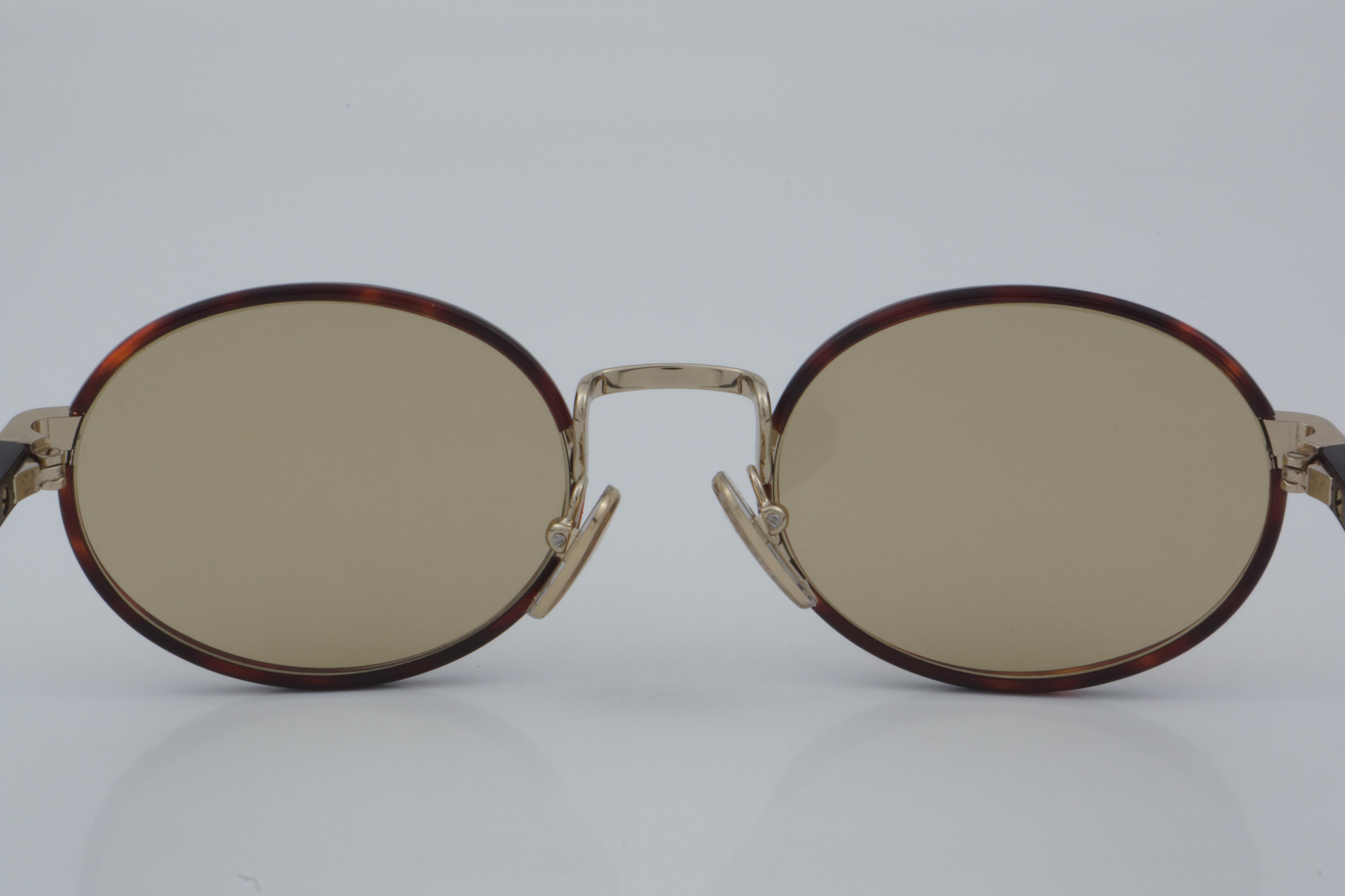 Prada SPR B56 21E-10R 52 - 01 Güneş Gözlüğü