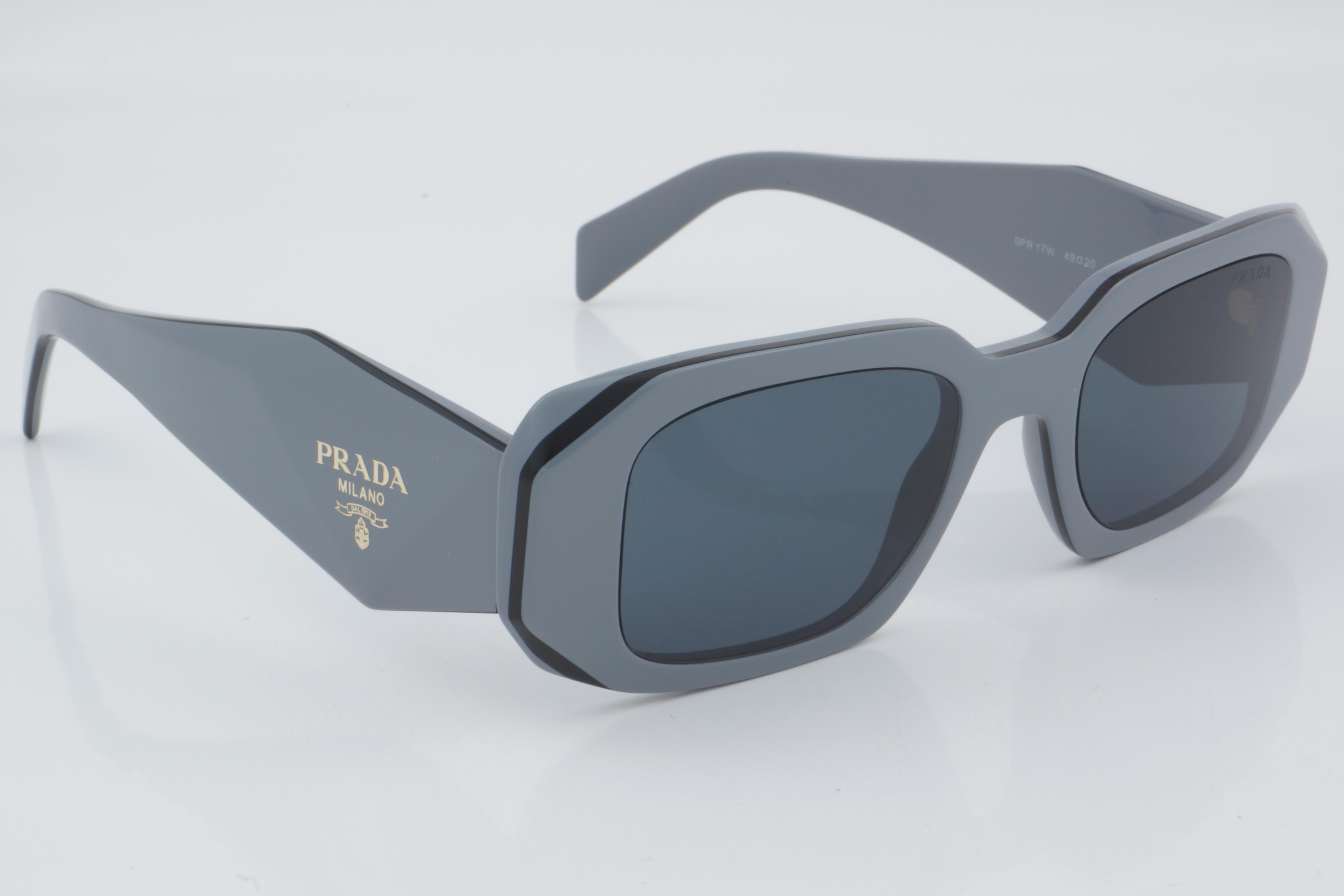 Prada SPR 17W 11N-09T 49 - 01 Güneş Gözlüğü