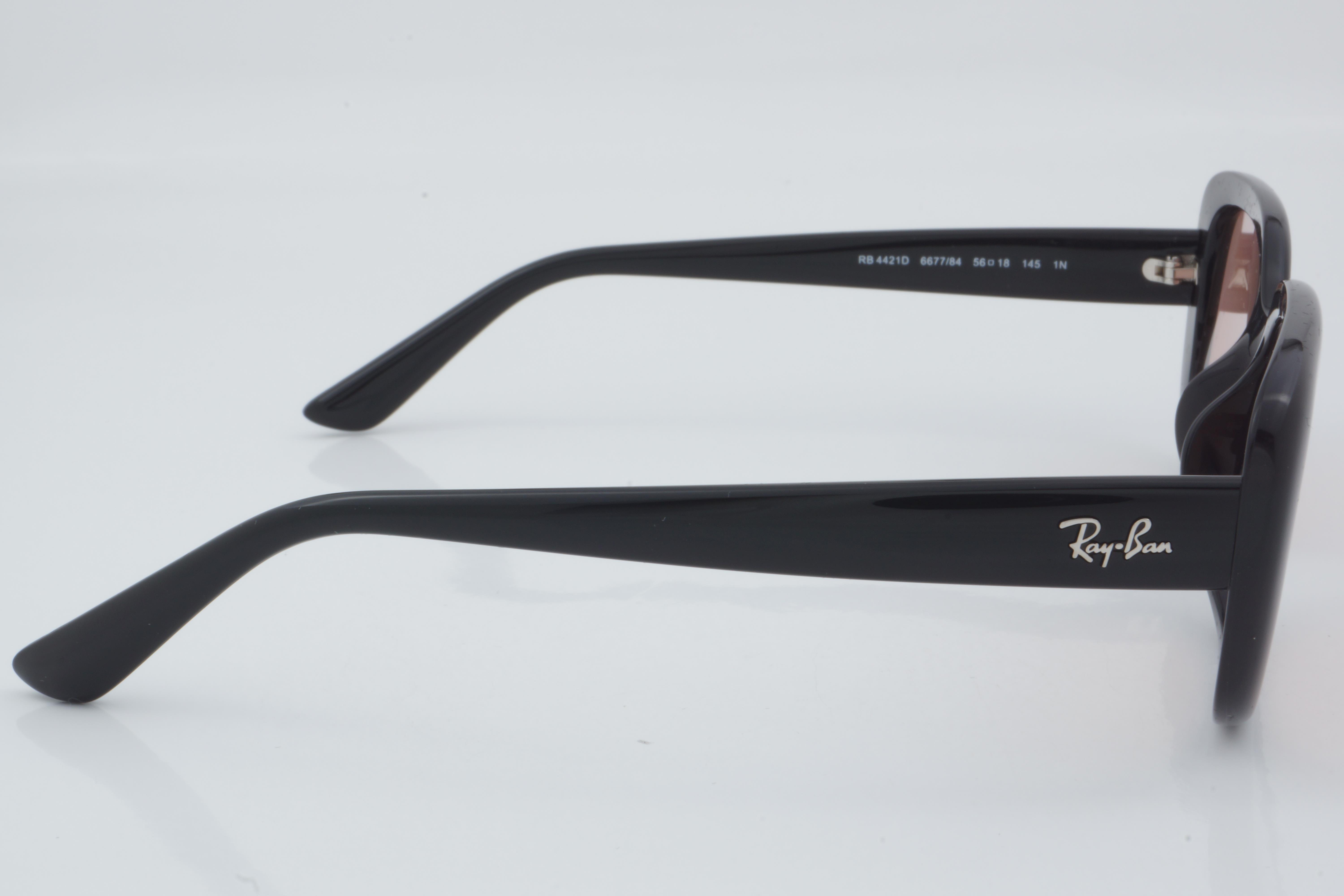 Ray-Ban RB 4421D 6677/84 56 - 01 Güneş Gözlüğü