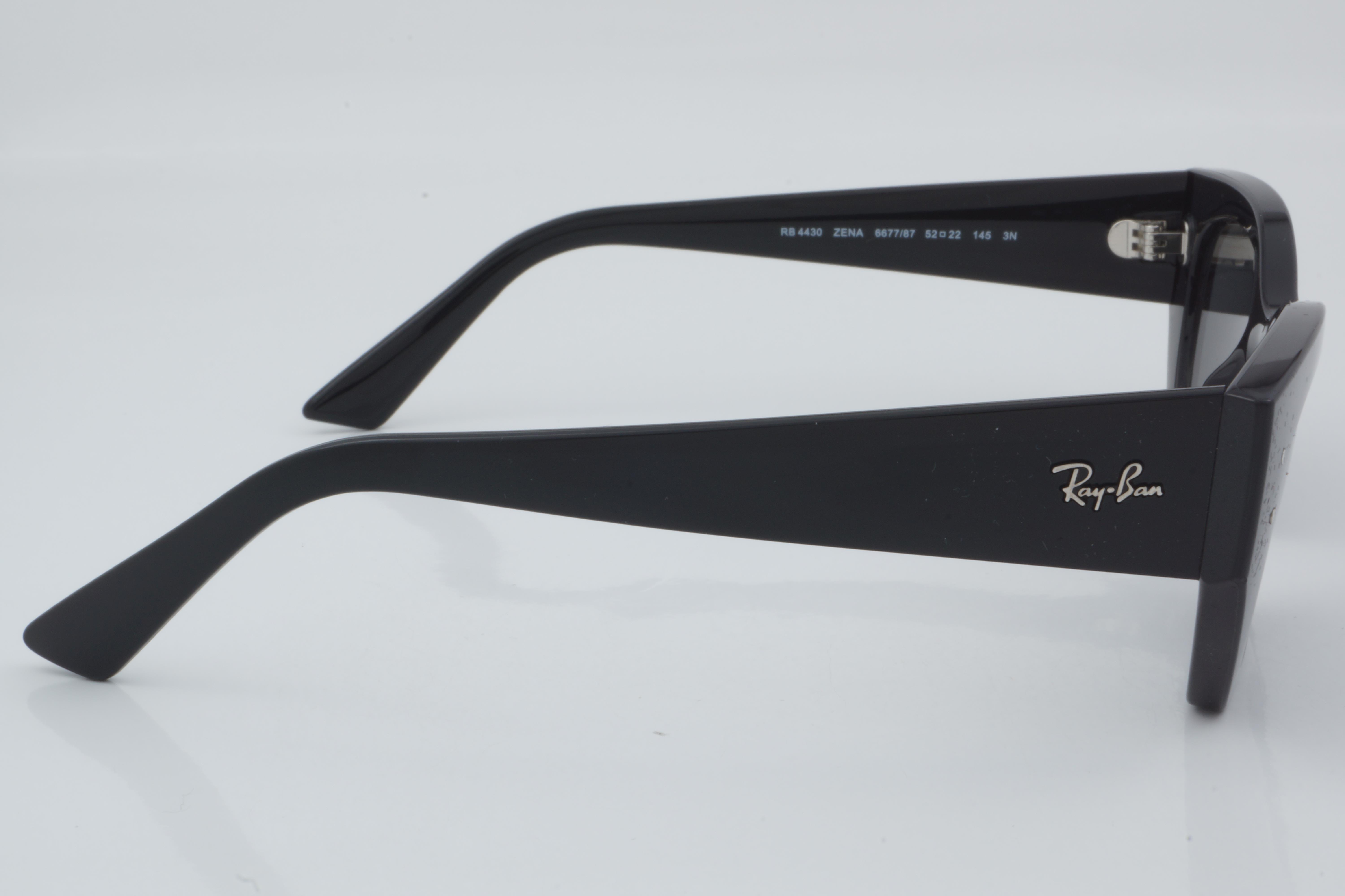 Ray-Ban RB 4430 6677/87 52 - 01 Güneş Gözlüğü