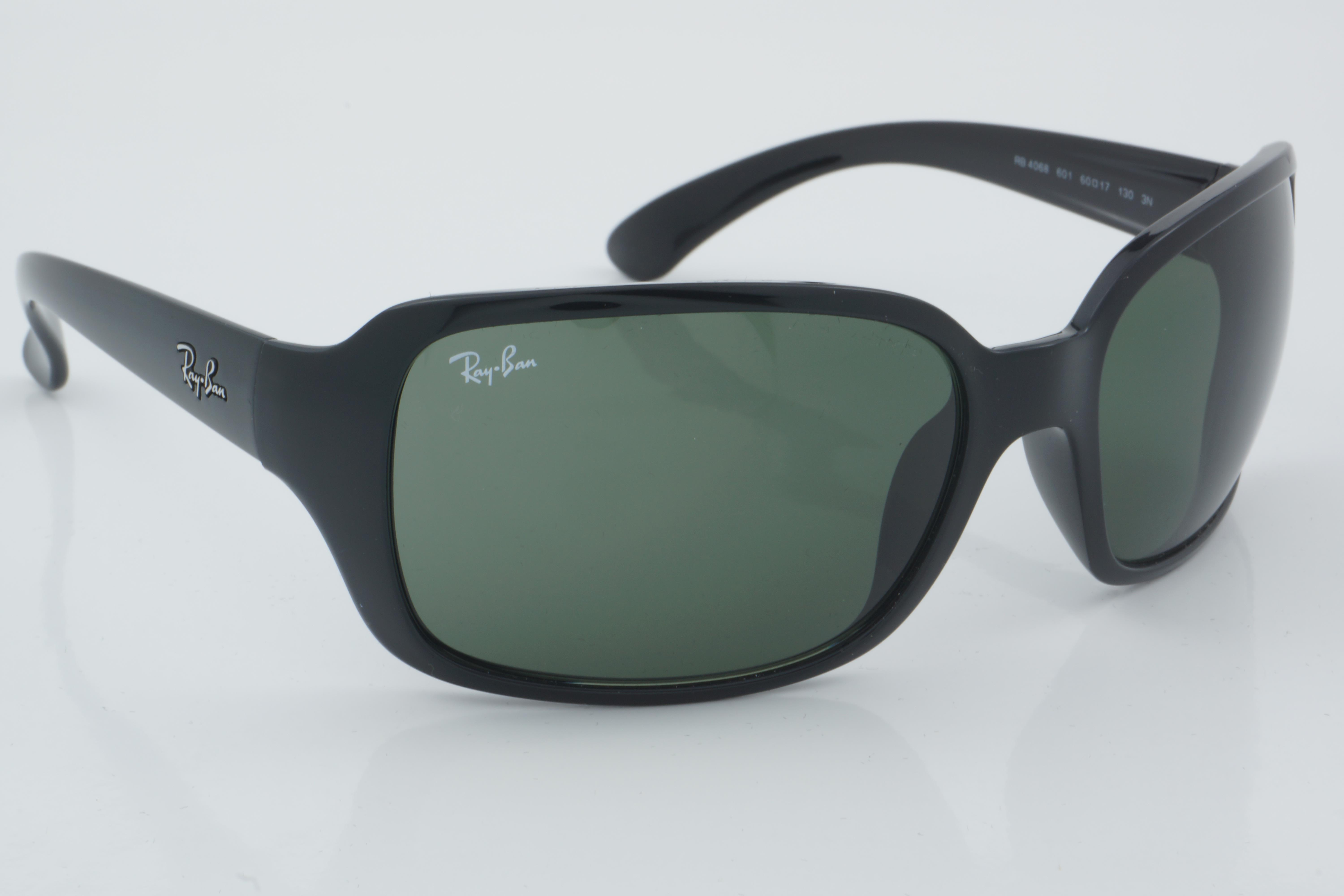 Ray-Ban RB 4068 601 60 - 01 Güneş Gözlüğü