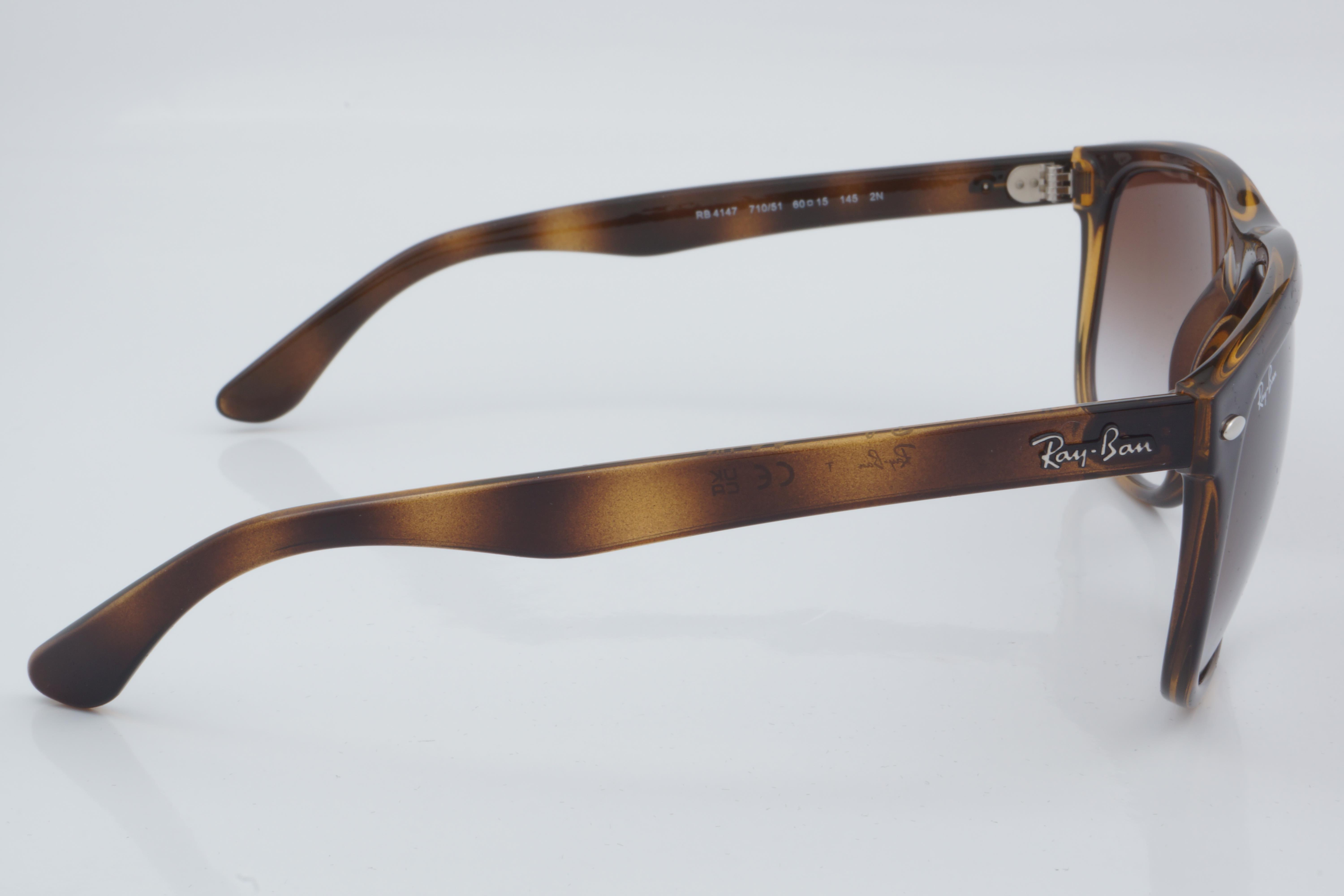 Ray-Ban RB 4147 710/51 60 - 01 Güneş Gözlüğü