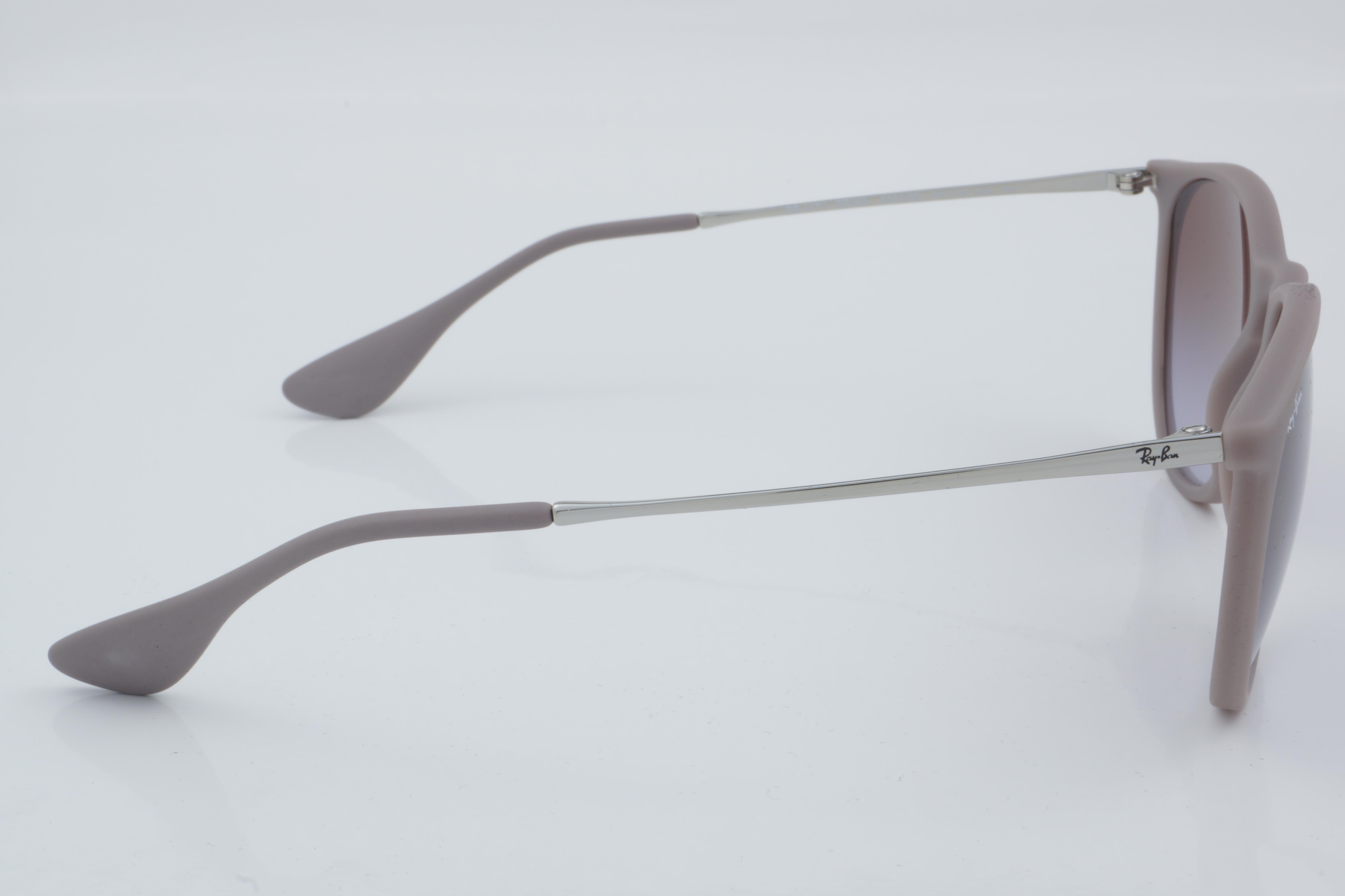Ray-Ban RB 4171 6000/68 54 - 01 Güneş Gözlüğü