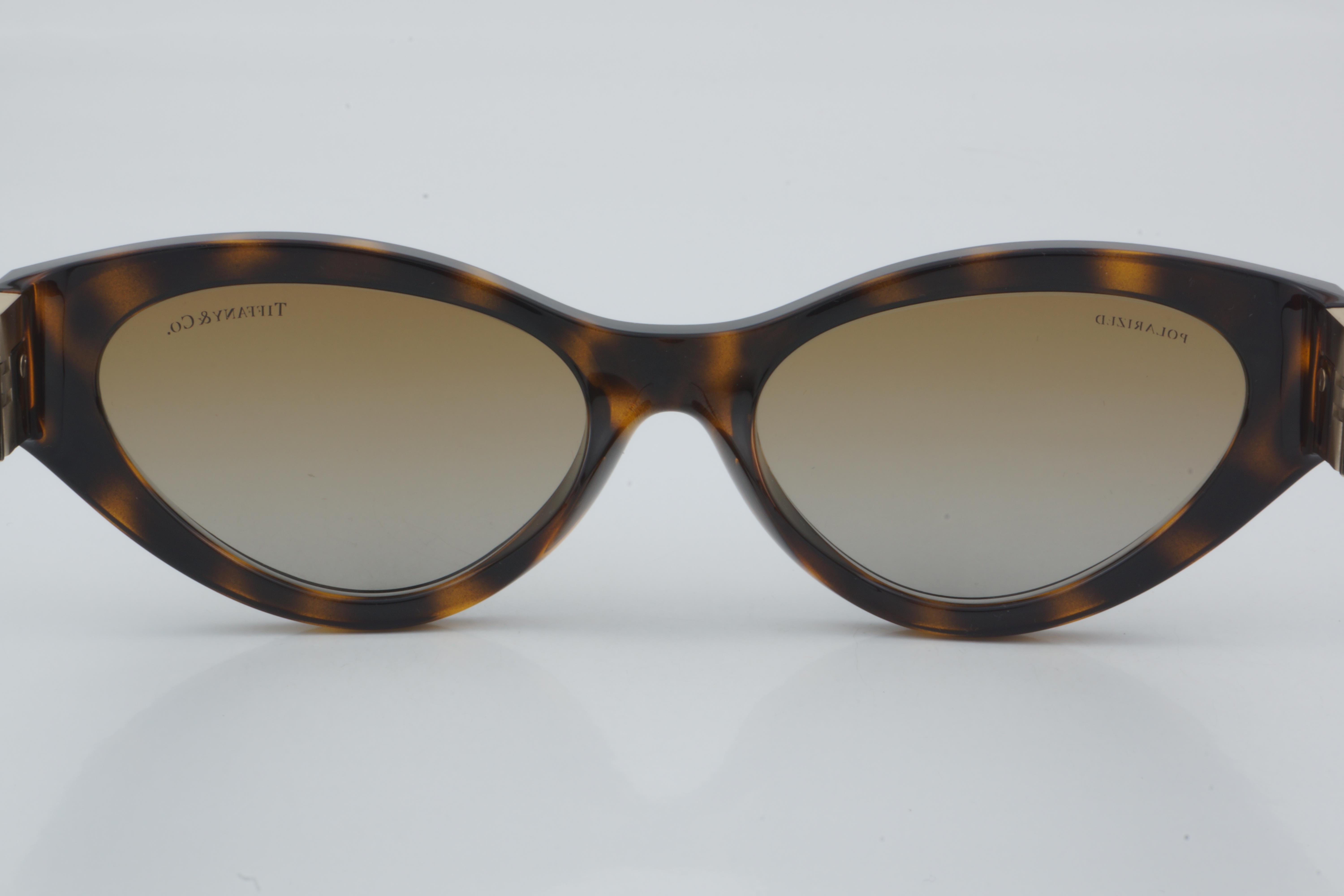 Tiffany & Co. TF 4225-U 8015/T5 54 - 01 Güneş Gözlüğü