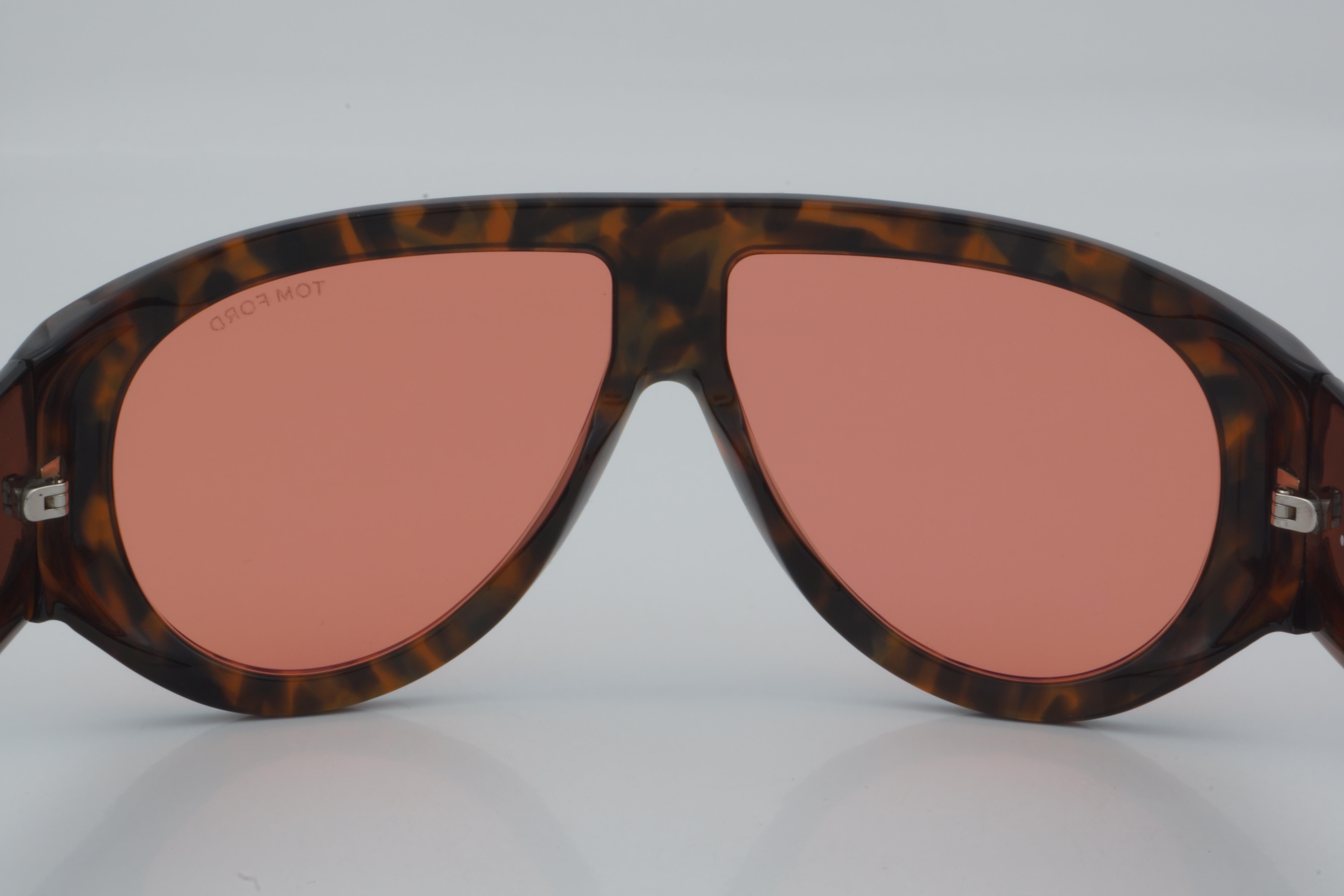 Tom Ford TF 1044 52S 60 - 01 Güneş Gözlüğü