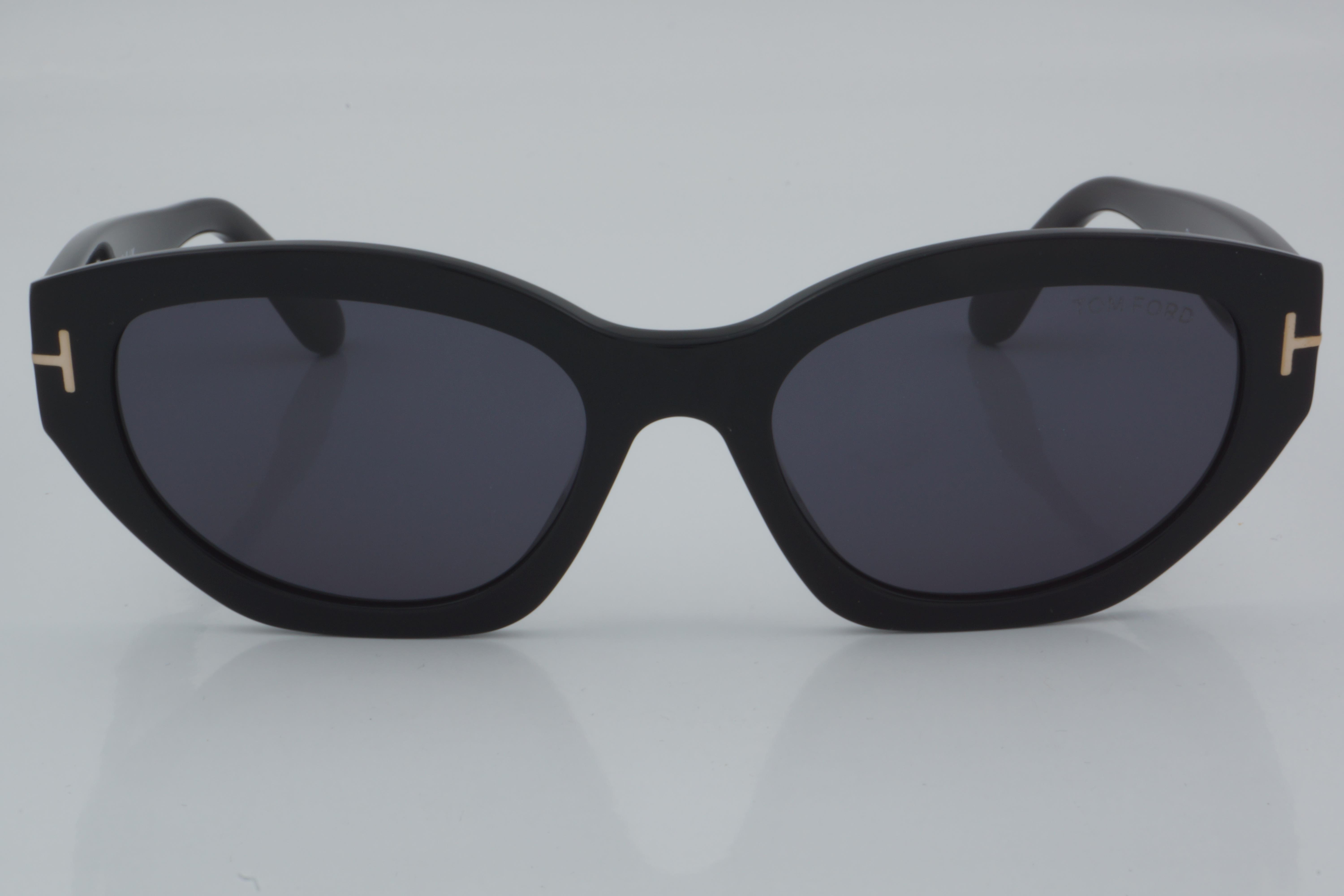 Tom Ford TF 1086 01A 55 - 01 Güneş Gözlüğü