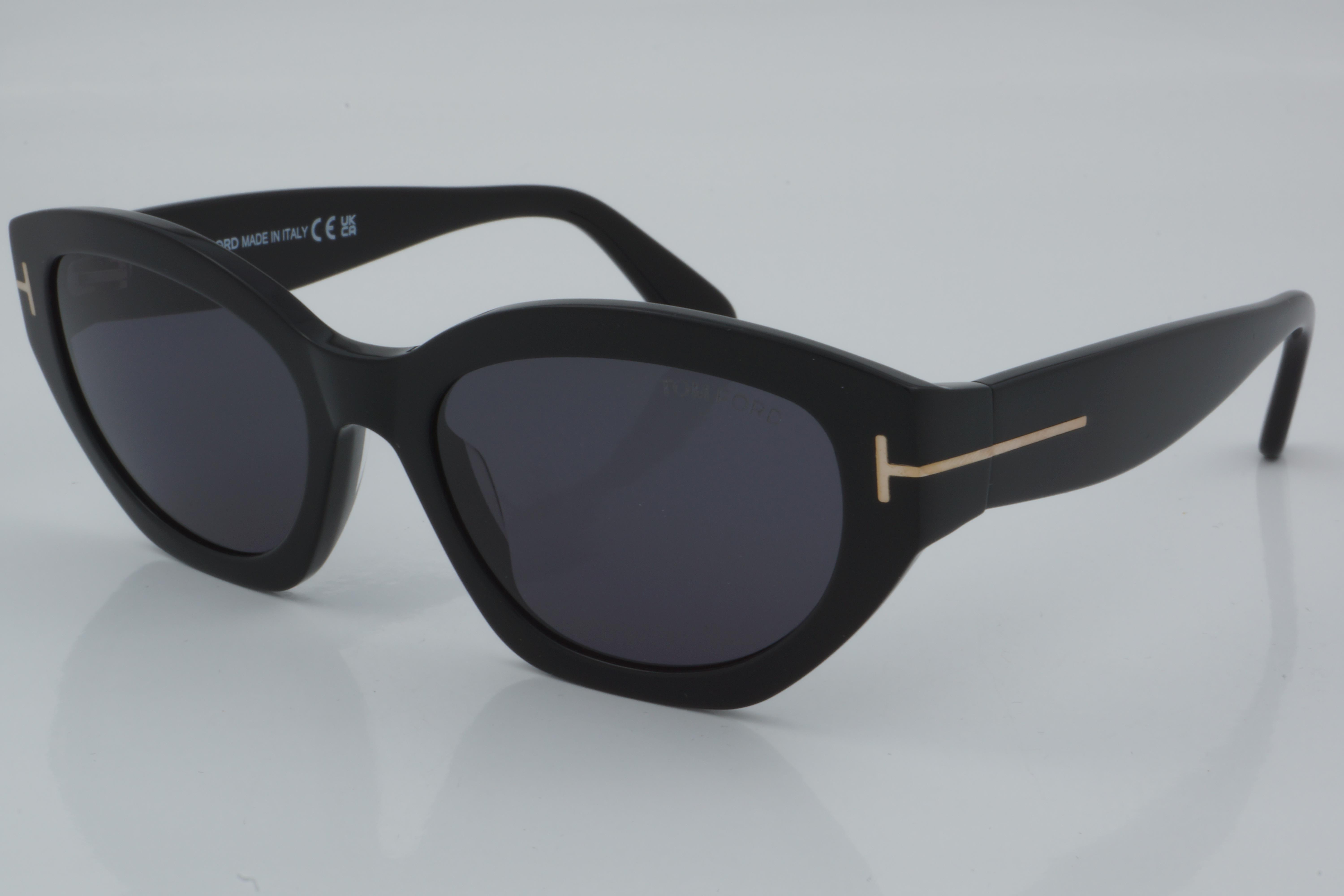 Tom Ford TF 1086 01A 55 - 01 Güneş Gözlüğü