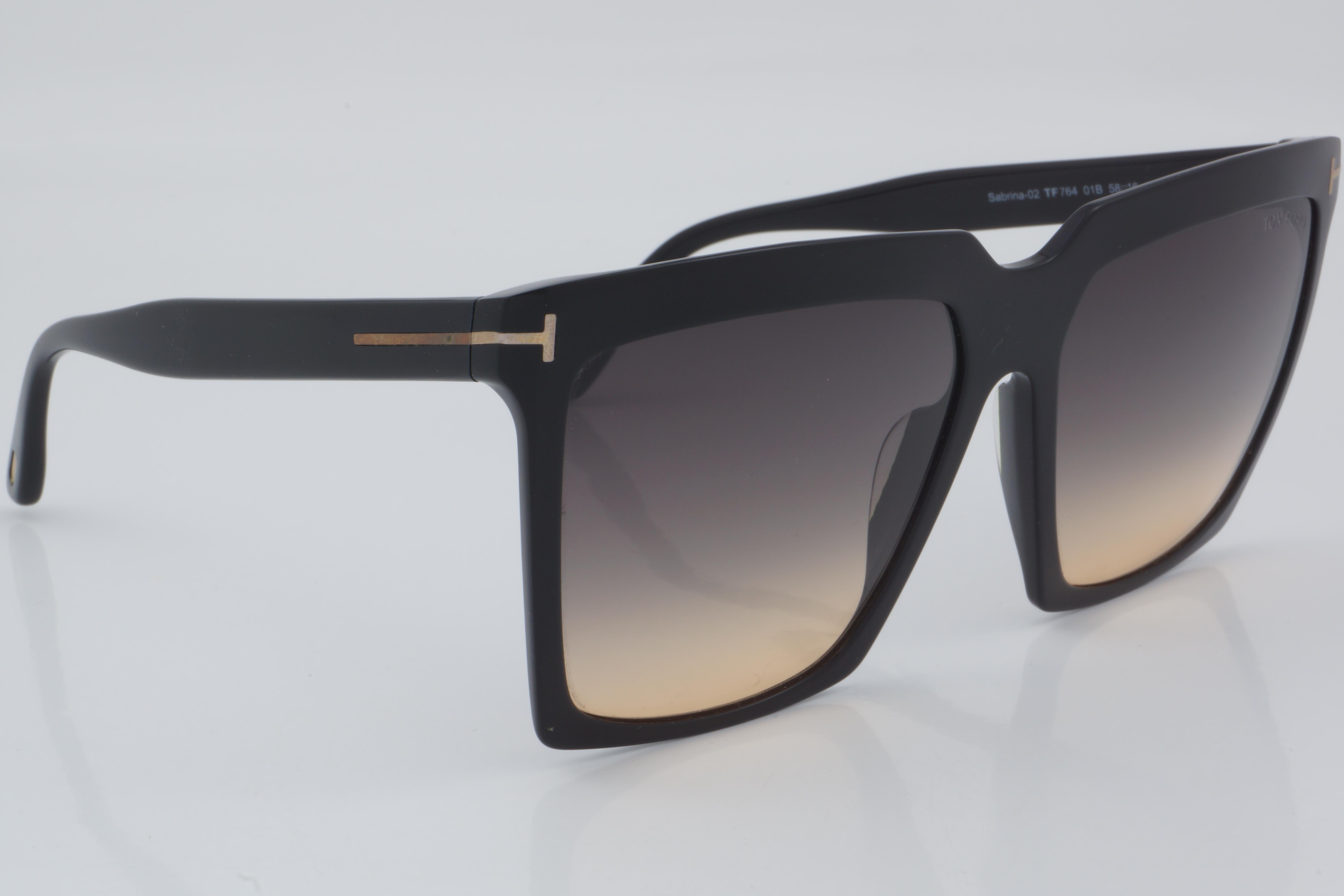 Tom Ford TF 764 01B 58 - 01 Güneş Gözlüğü