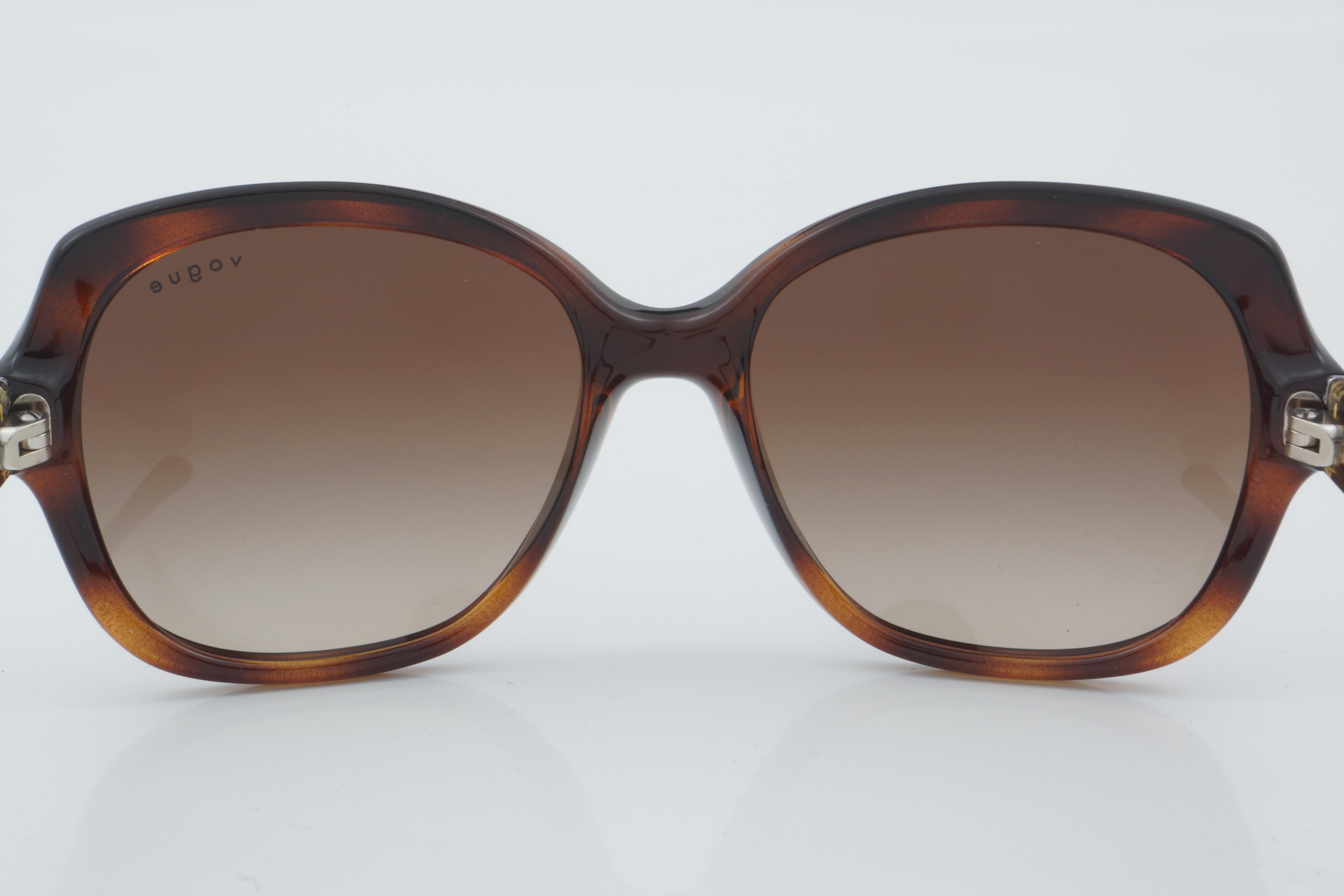 Vogue VO 2871-S 1508/13 56 - 01 Güneş Gözlüğü