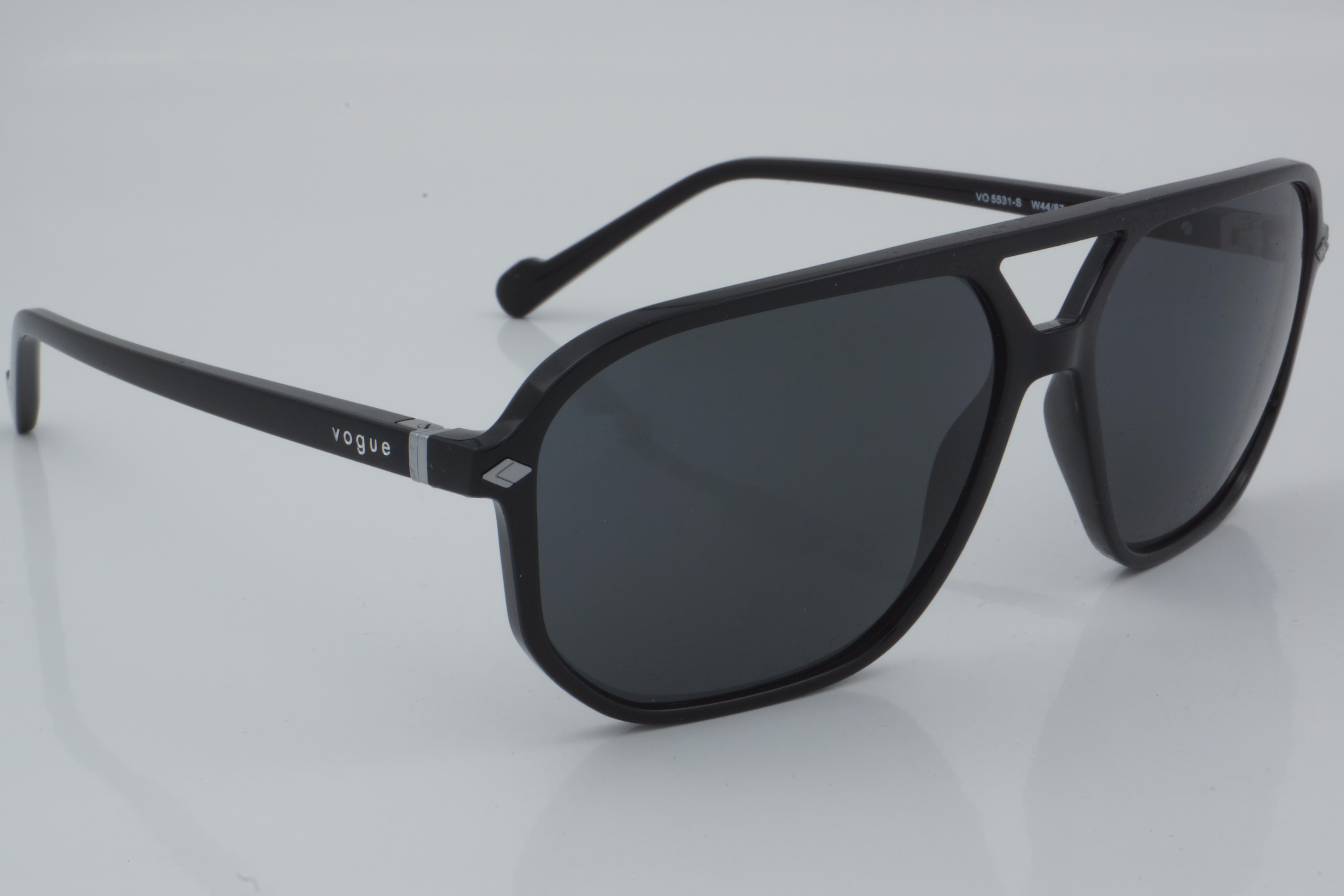 Vogue VO 5531-S W44/87 60 - 01 Güneş Gözlüğü