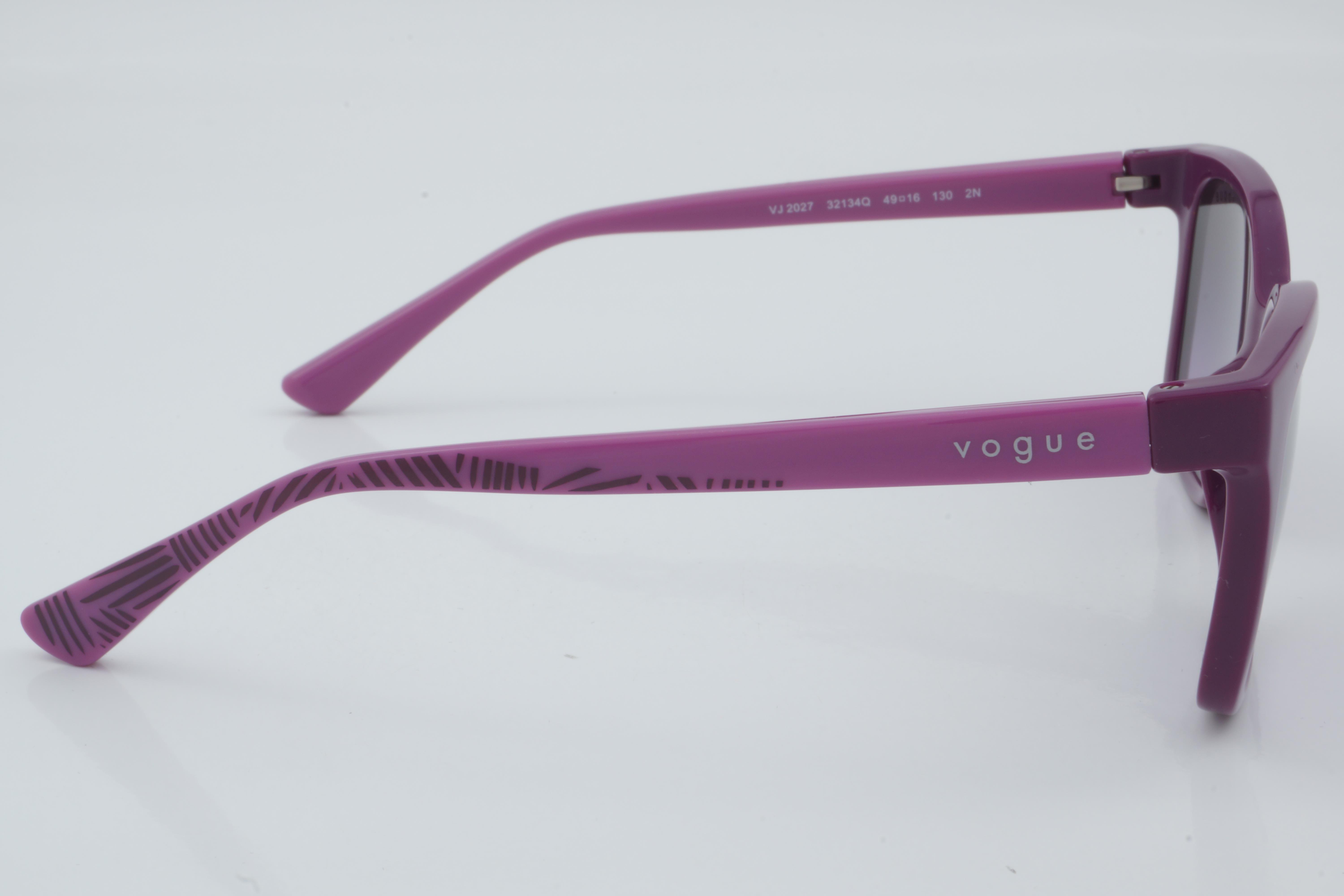 Vogue VJ 2027 32134Q 49 - 01 Güneş Gözlüğü