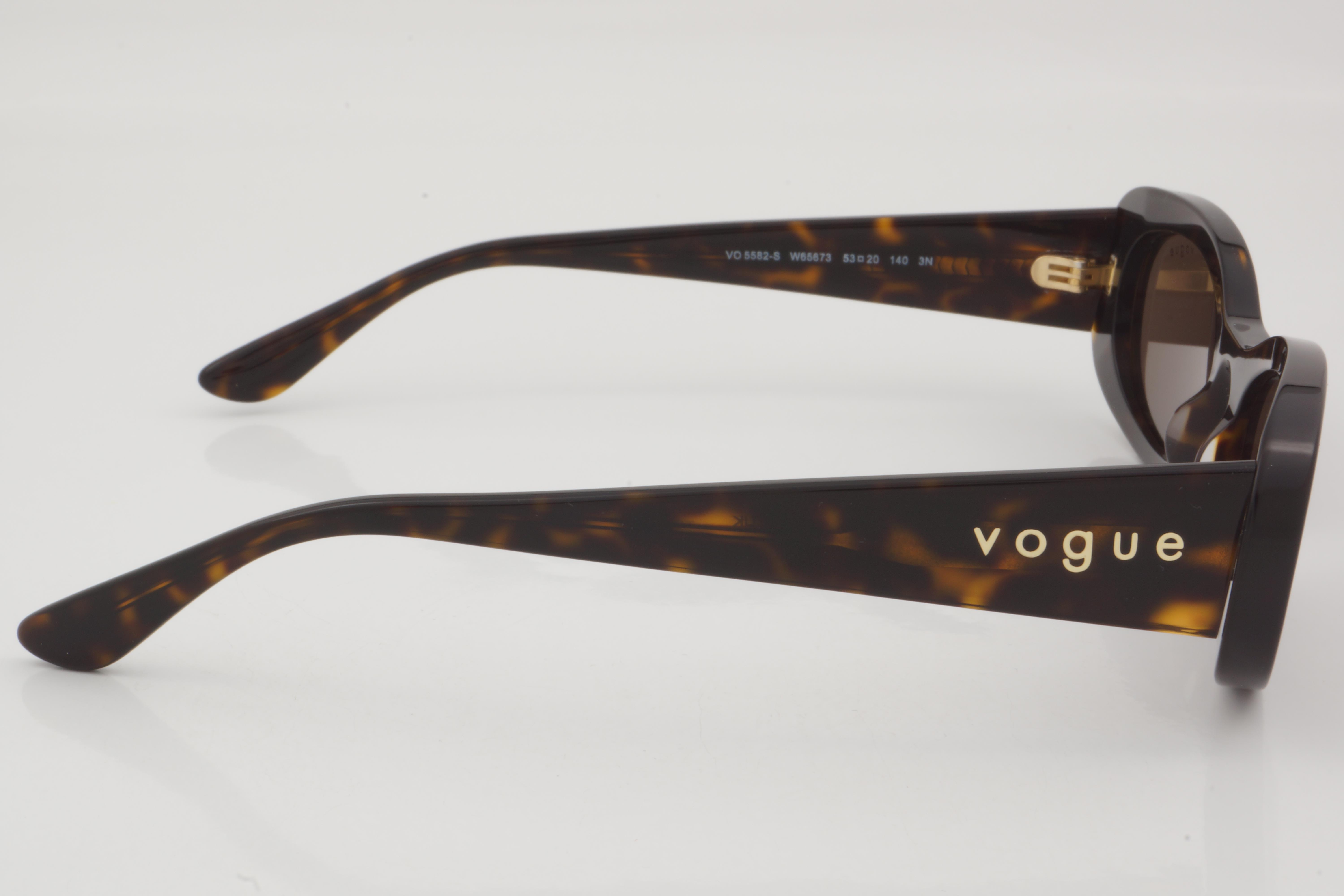 Vogue VO 5582-S W65673 53 - 01 Güneş Gözlüğü
