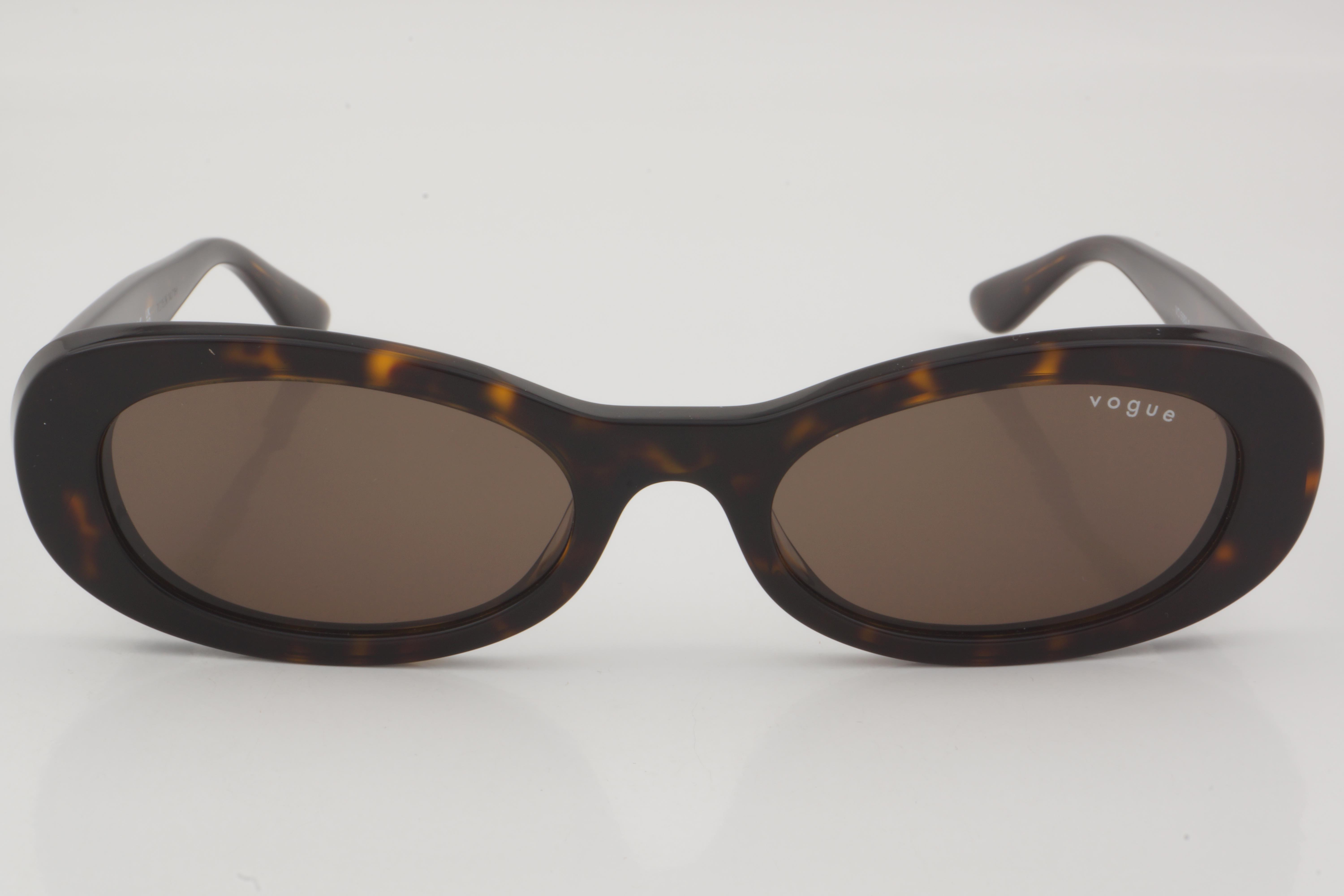Vogue VO 5582-S W65673 53 - 01 Güneş Gözlüğü