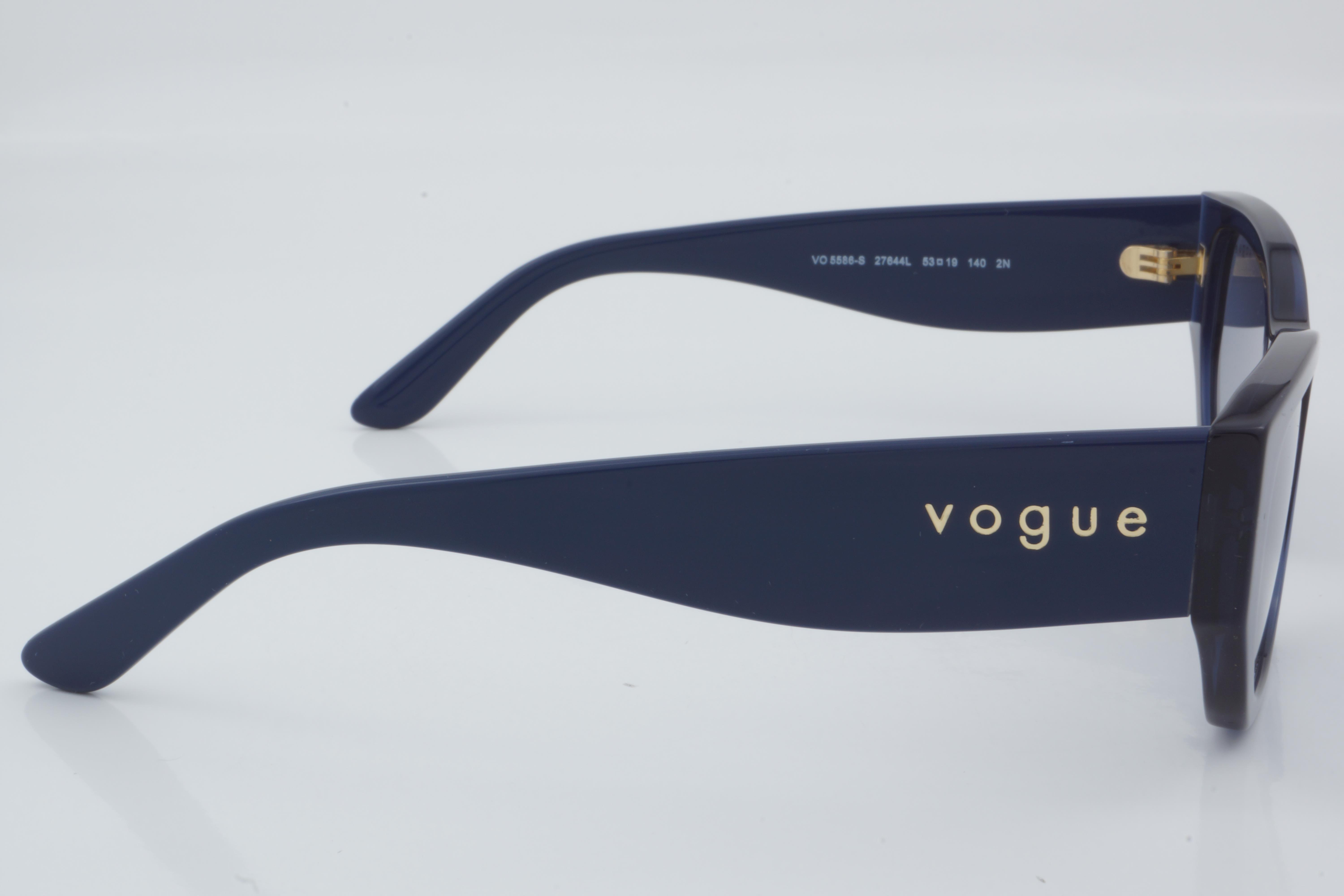 Vogue VO 5586-S 27644L 53 - 01 Güneş Gözlüğü