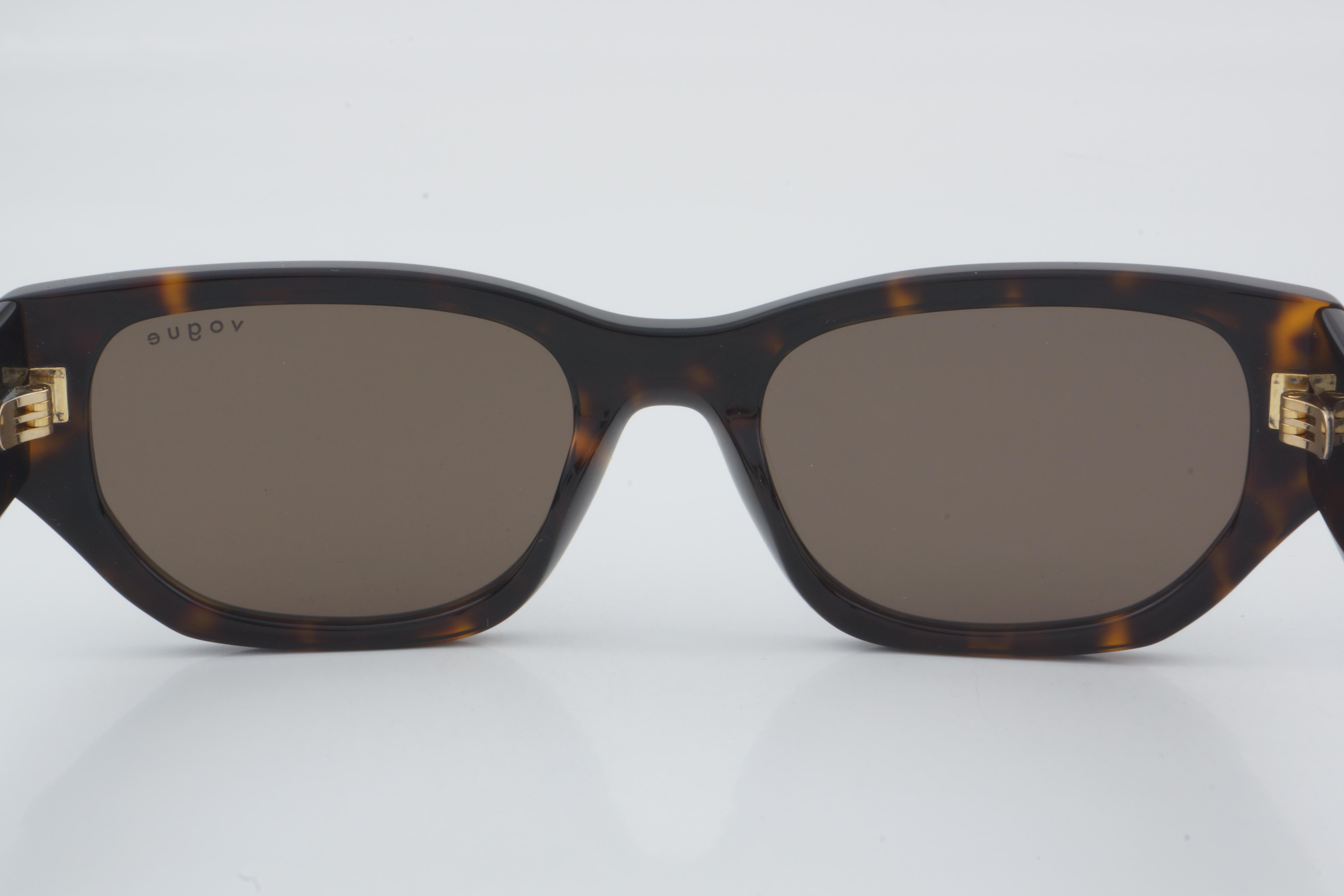 Vogue VO 5586-S W65673 53 - 01 Güneş Gözlüğü