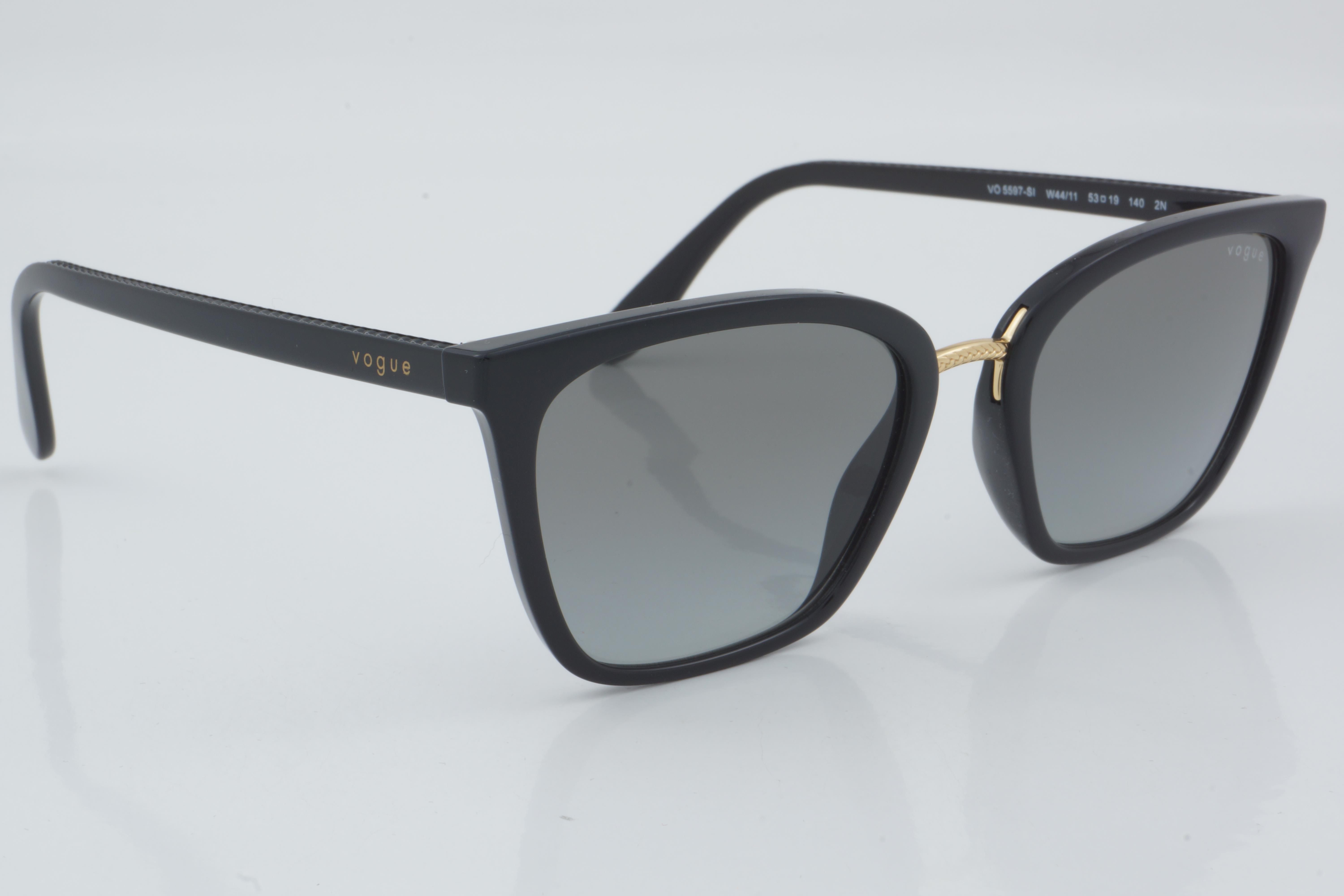 Vogue VO 5597-SI W44/11 53 - 01 Güneş Gözlüğü