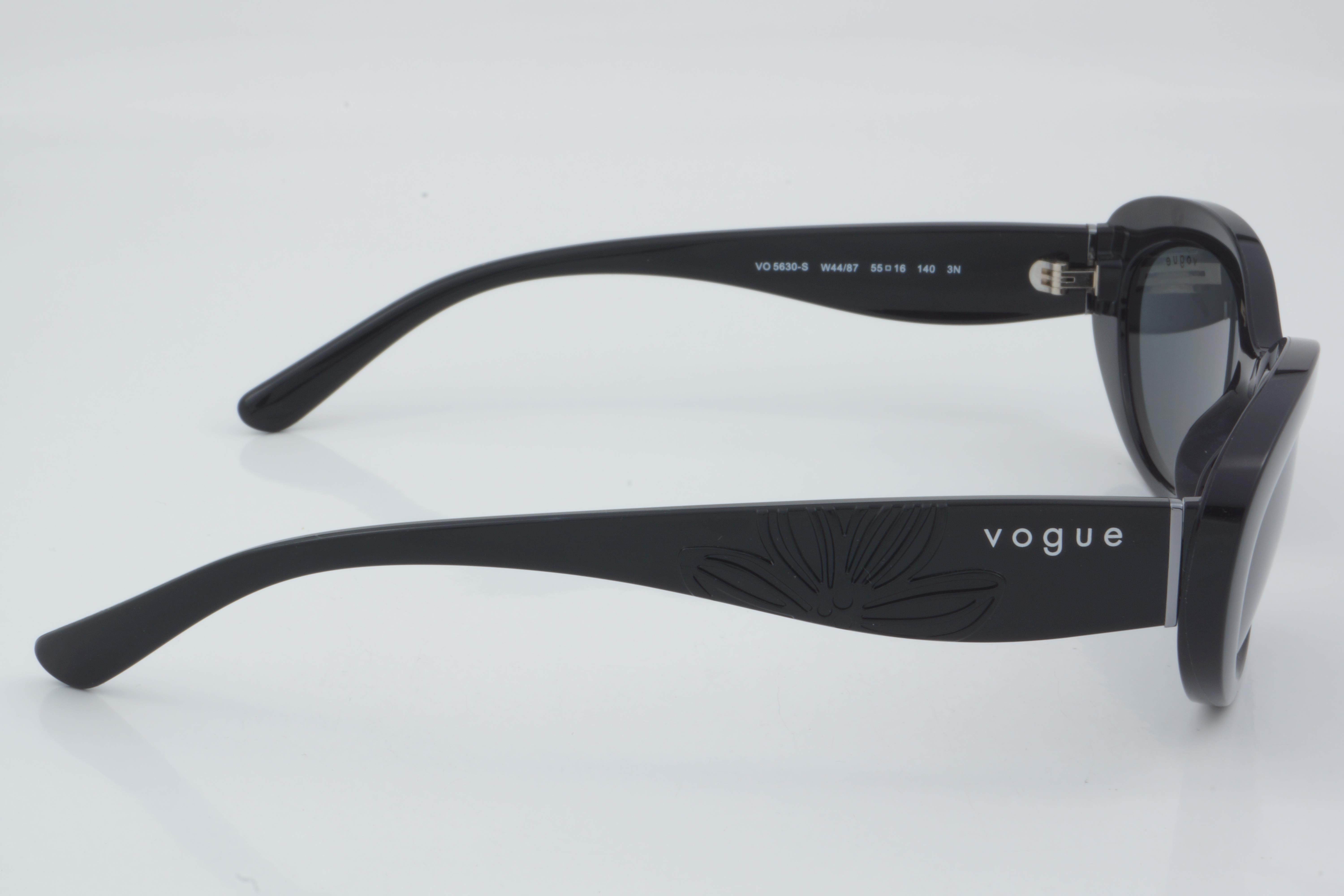 Vogue VO 5630-S  W44/87 55 - 01 Güneş Gözlüğü