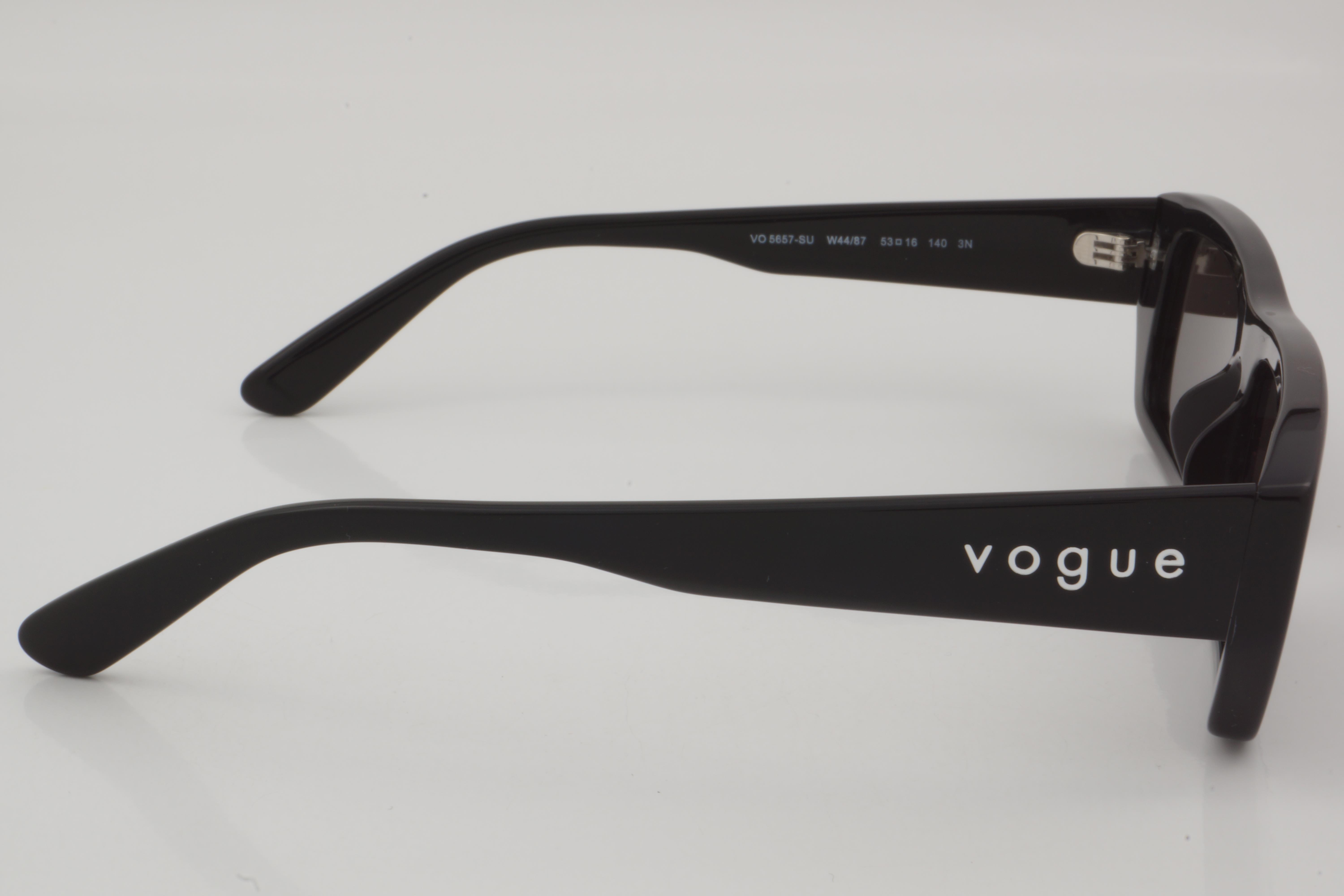 Vogue VO 5657-SU W44/87 53 - 01 Güneş Gözlüğü
