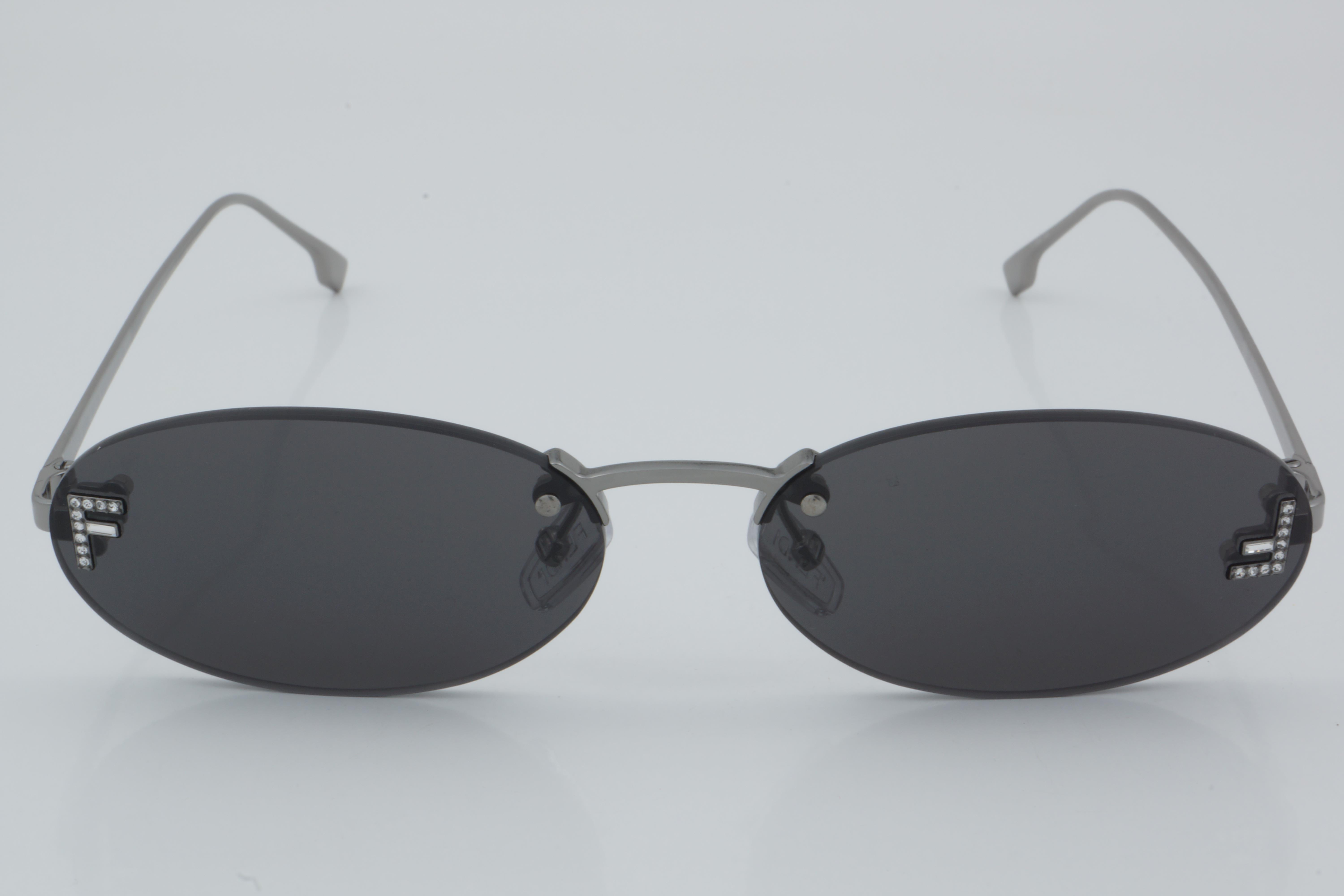 Fendi FE 4075US 12A 54 - 01 Güneş Gözlüğü