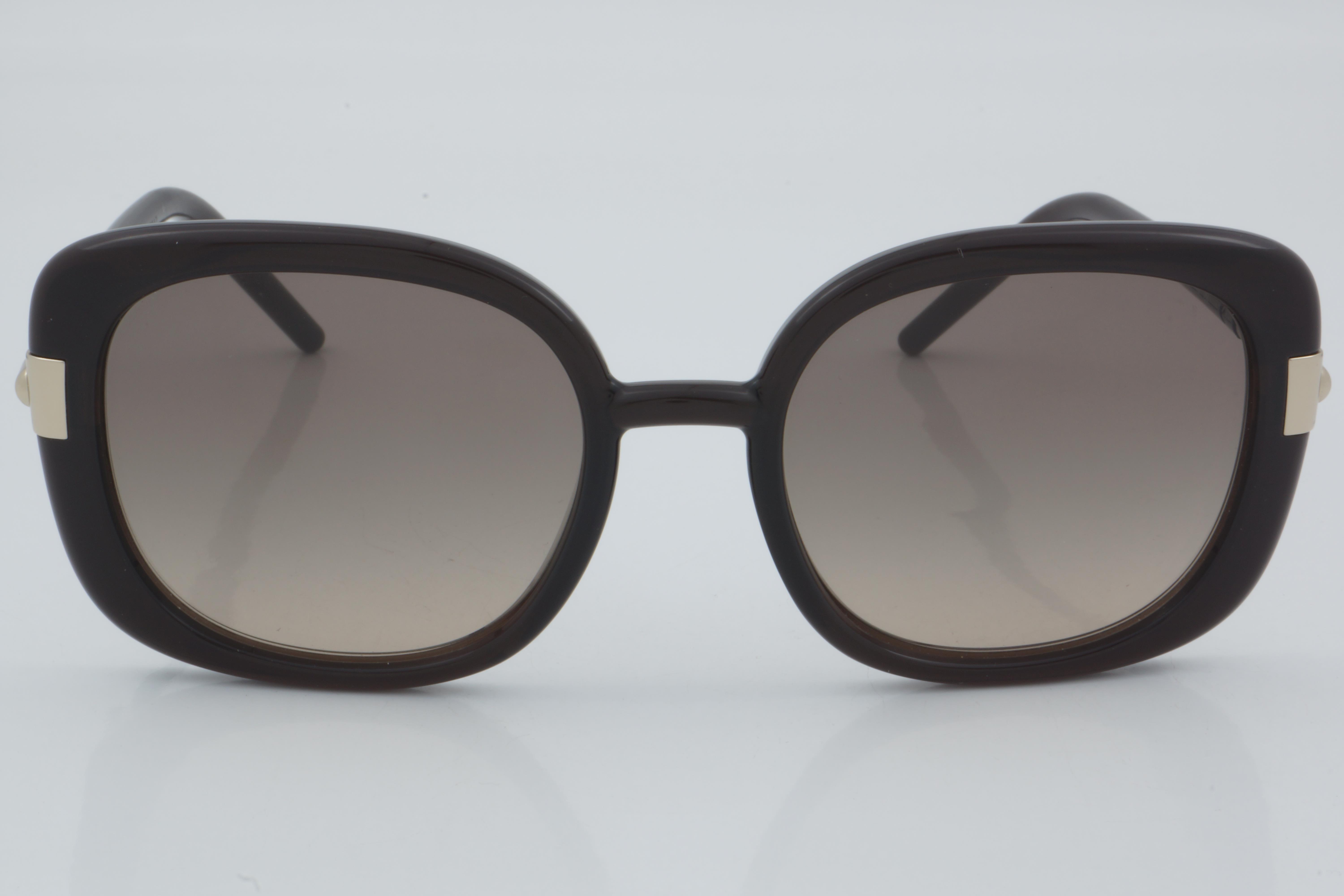Prada SPR 04W 05M-3D0 53 - 01 Güneş Gözlüğü