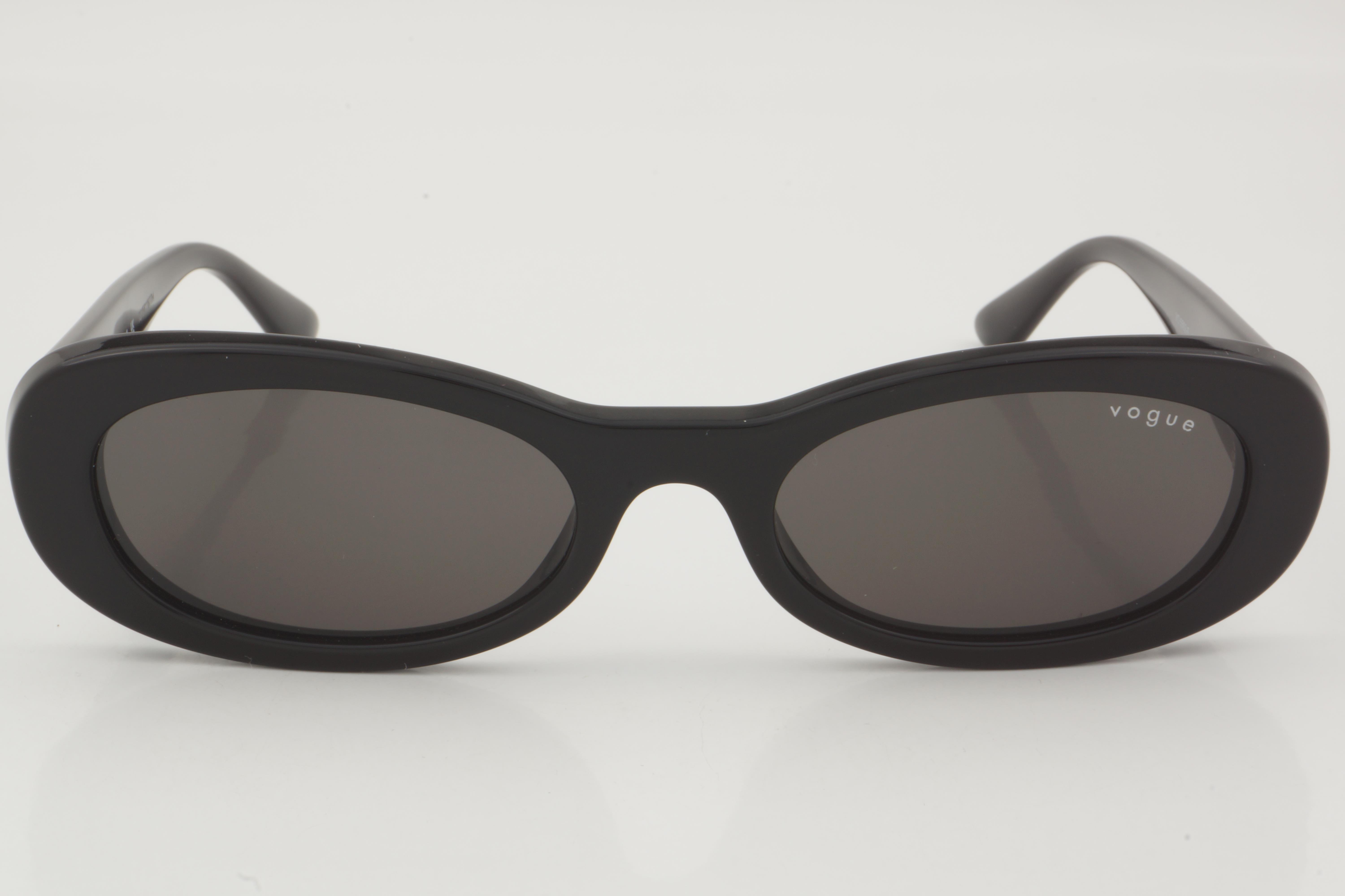 Vogue VO 5582-S W44/87 53 - 01 Güneş Gözlüğü