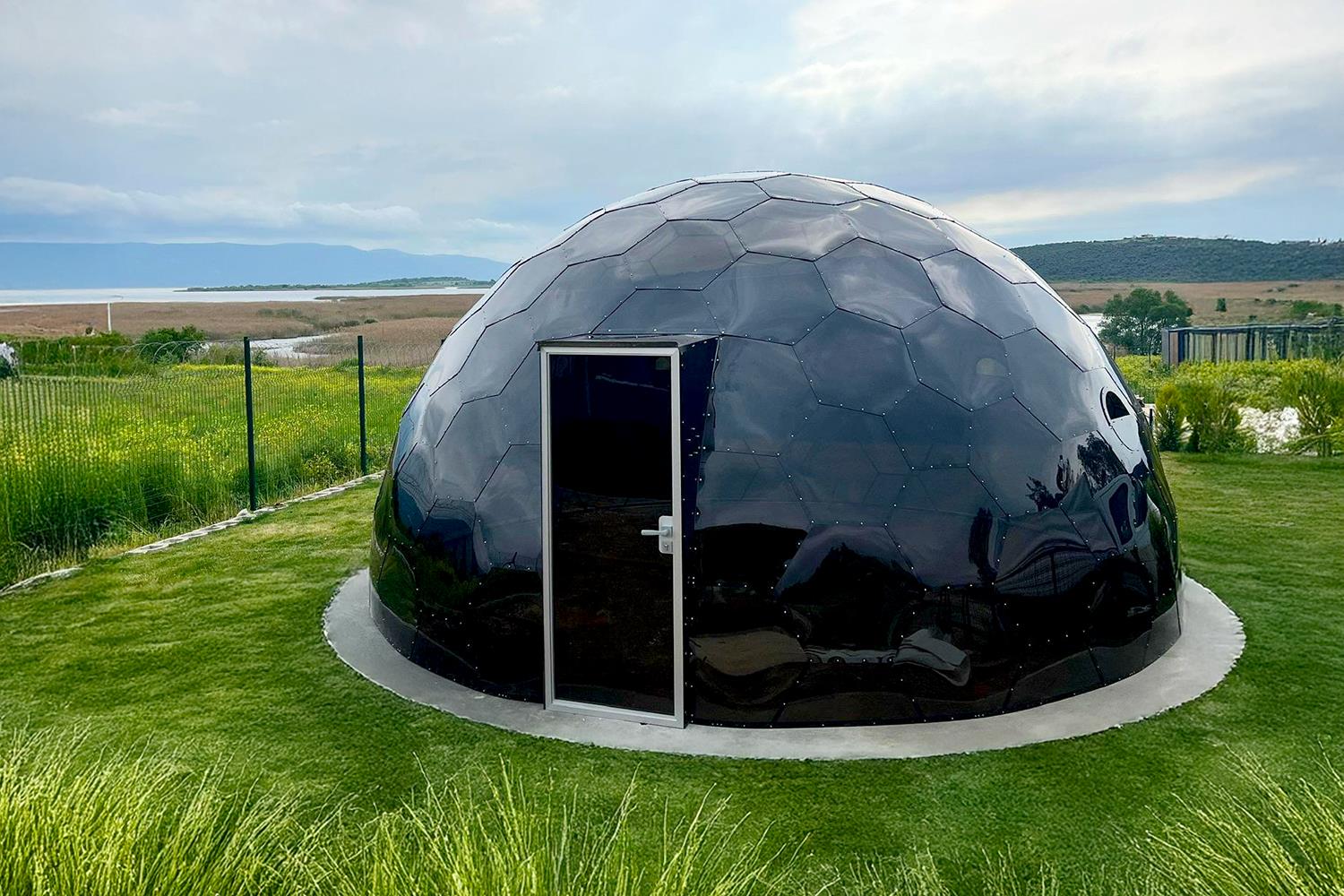 Noniva Fanus Dome 5 m. Kilitli Kapı
