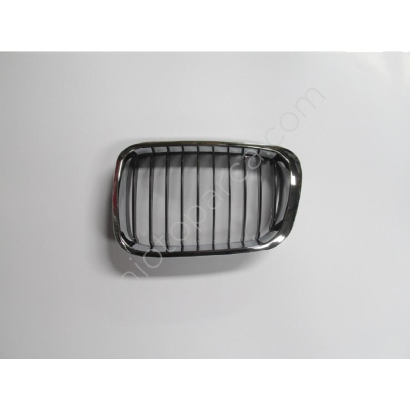 bmw-panjur-e46-ci-sol-siyah-petek-truc-662f-e.png