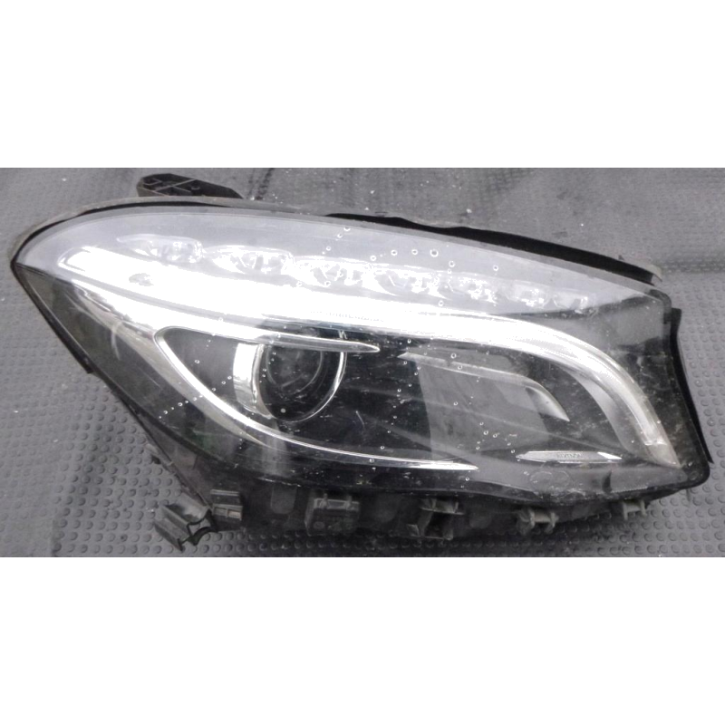 mercedes-benz-far-cami-156-gla-sol-156-d895bb.png