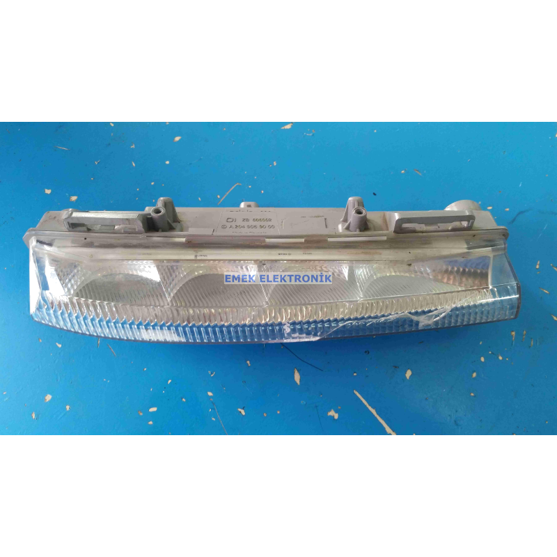 mercedes-benz-gunduz-ledi-204-212-sol--86f1-d.png