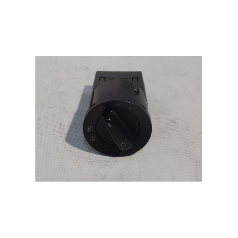 vw-volkswagen-far-anahtari-golf-4-pass-9360f7.png