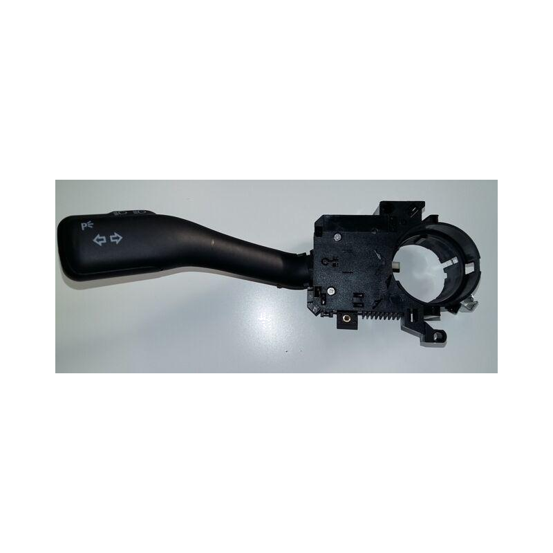 vw-volkswagen-sinyal-kolu-golf-4-passa-ab-0e2.png