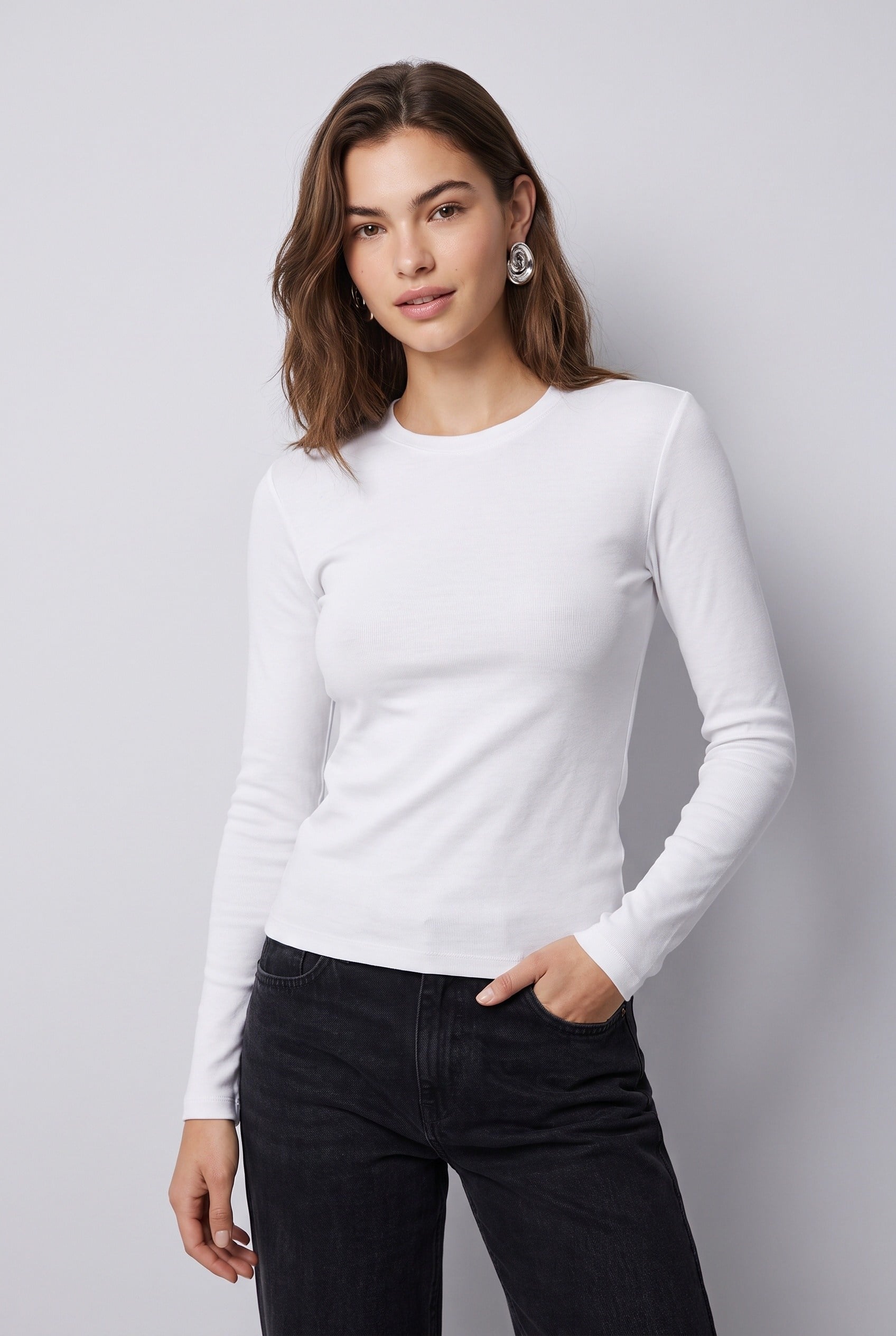 Kadın Bisiklet Yaka Uzun Kollu Slim Fit T-shirt Beyaz