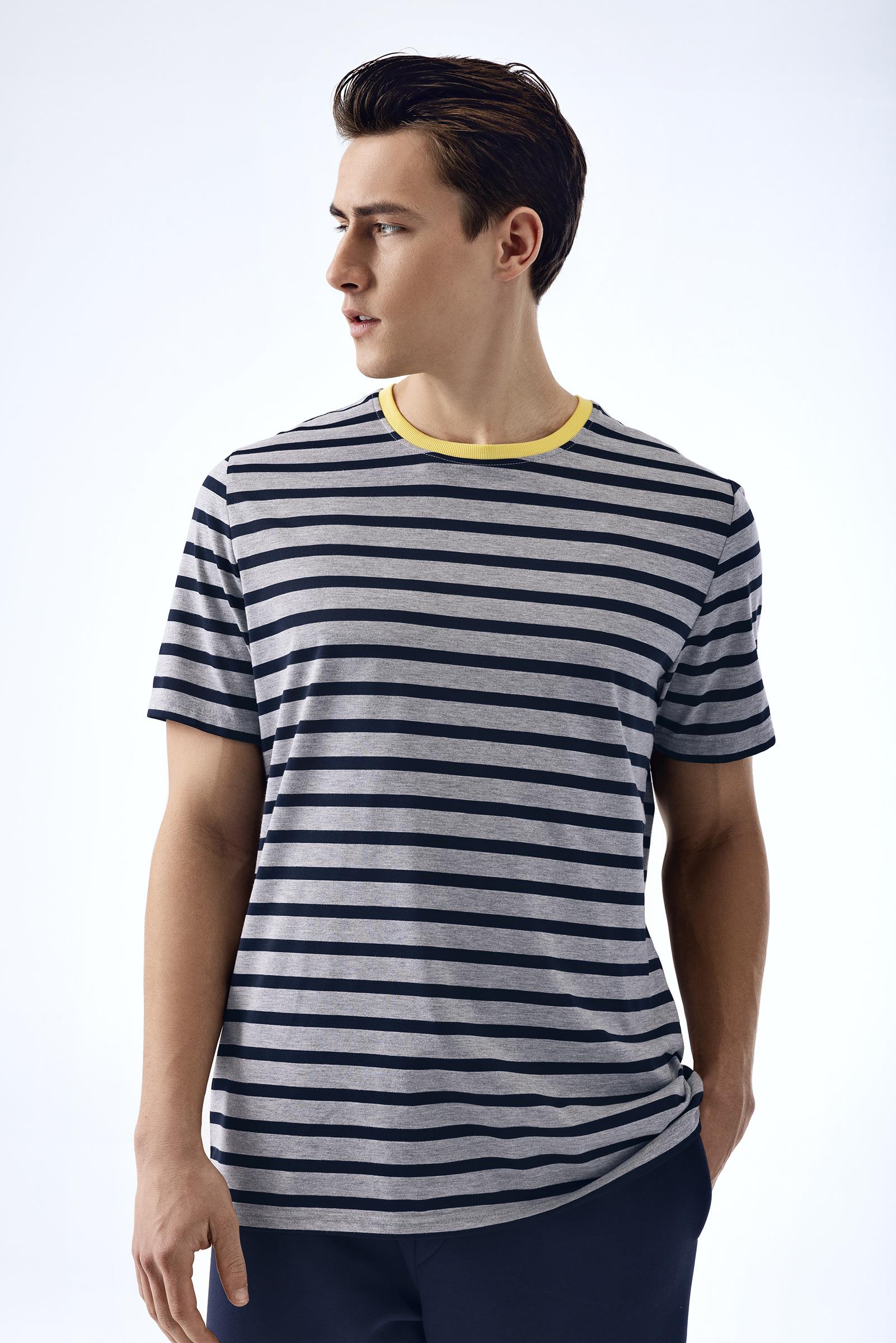 Erkek Çizgili T-Shirt
