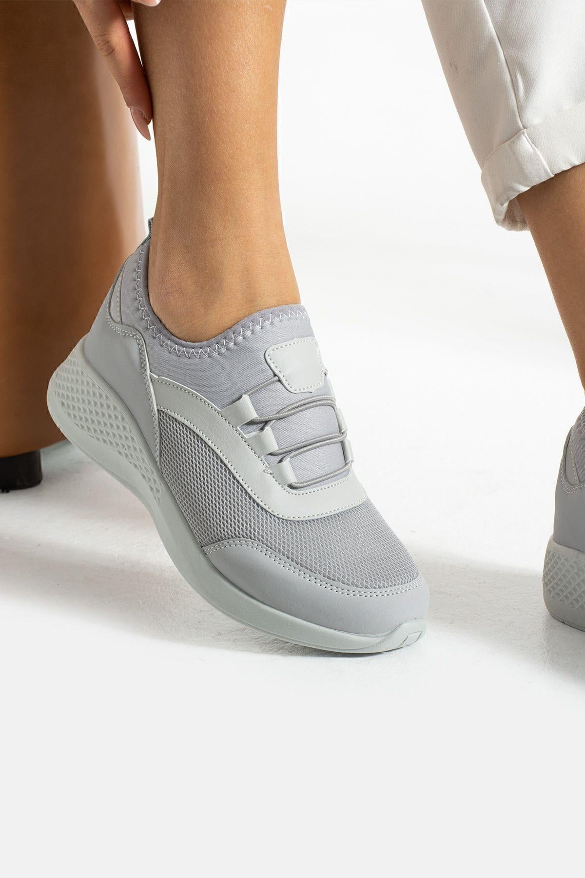 Buz Gri Anatomik Esnek Taban Slip-on Spor Ayakkabı Günlük Sneaker