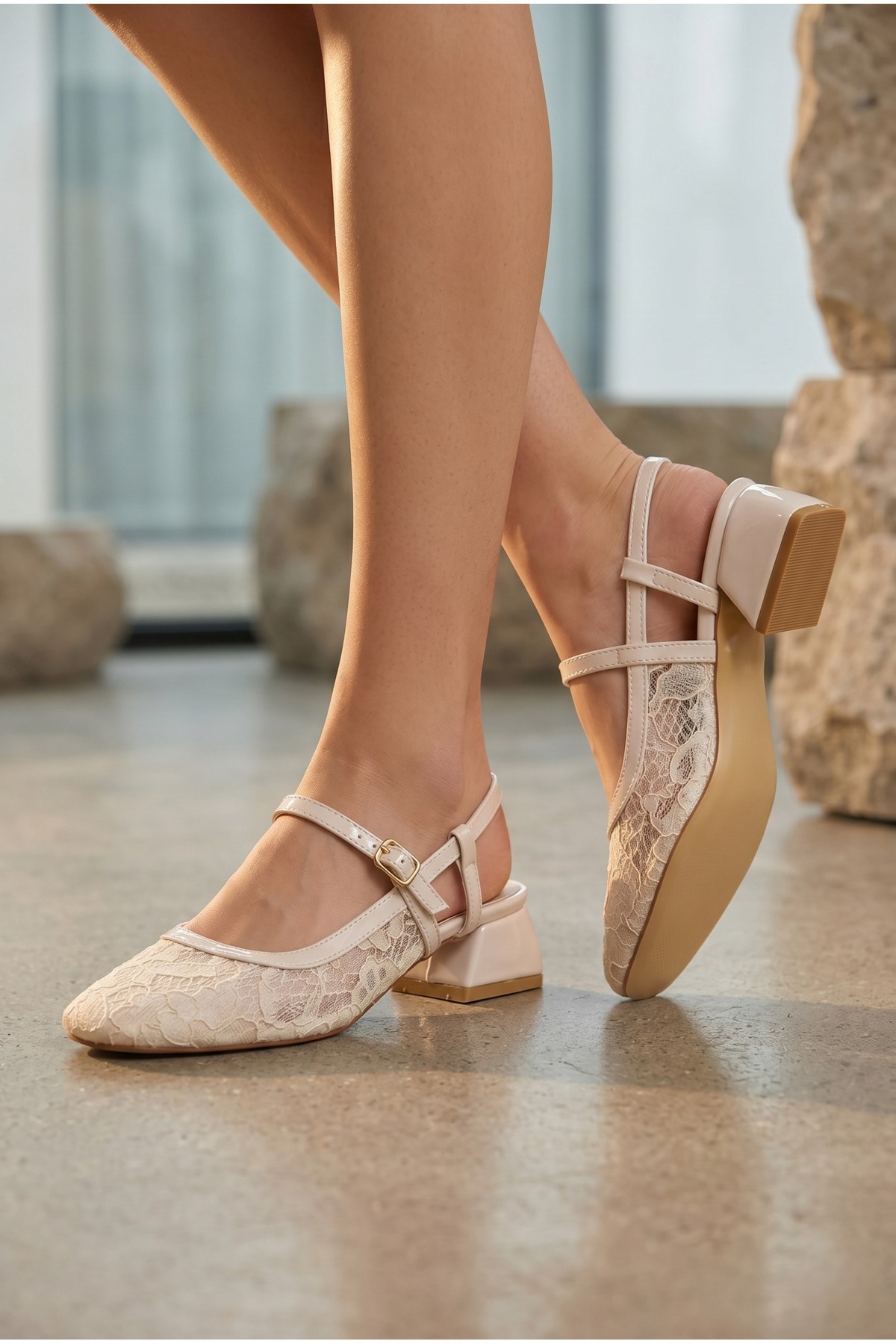 bej-kadin-dantel-detayli-slingback-kis-5-89ea.jpg