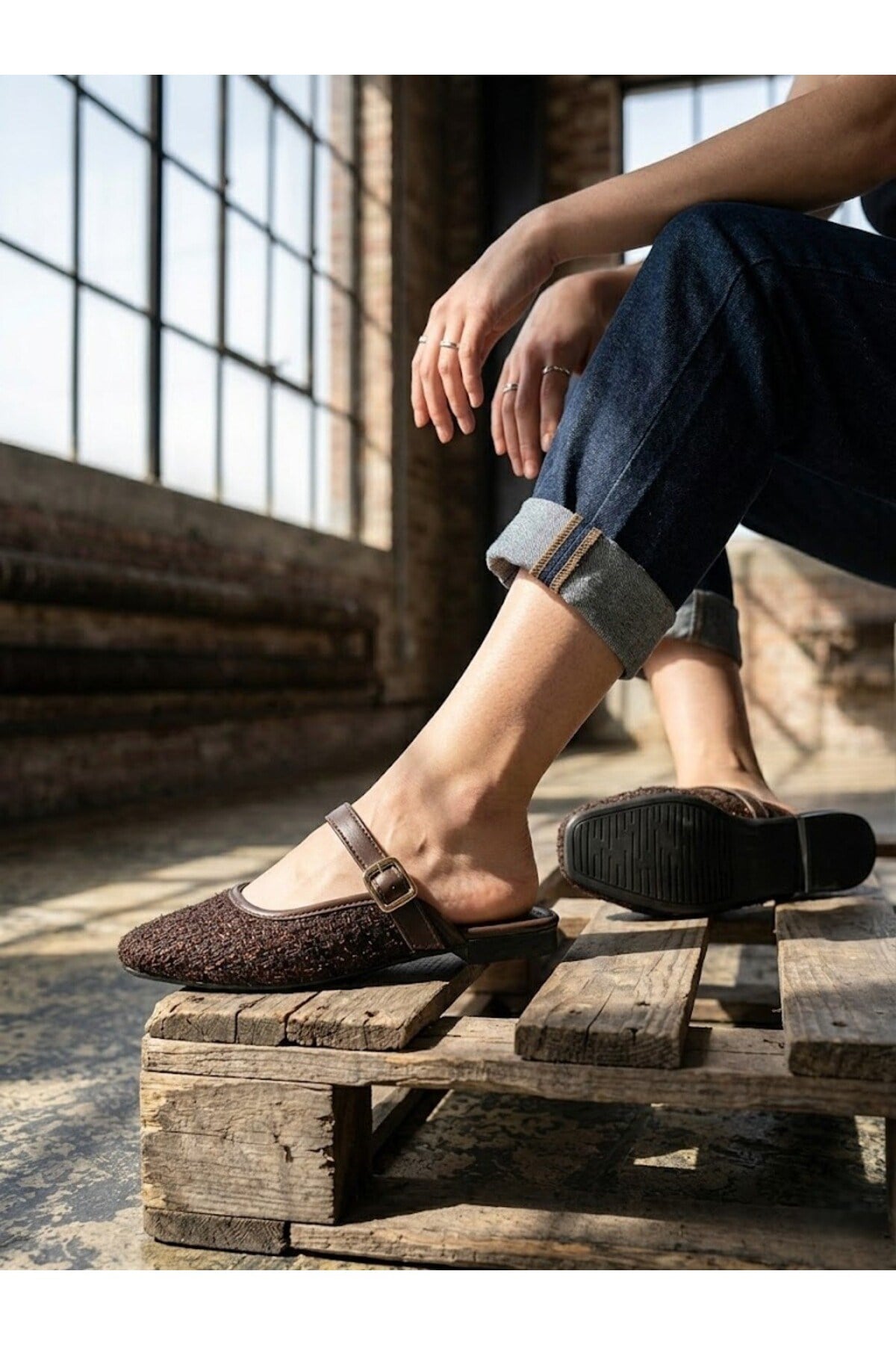 kahverengi-tokali-tweed-kadin-babet-te-62-cc3.jpg
